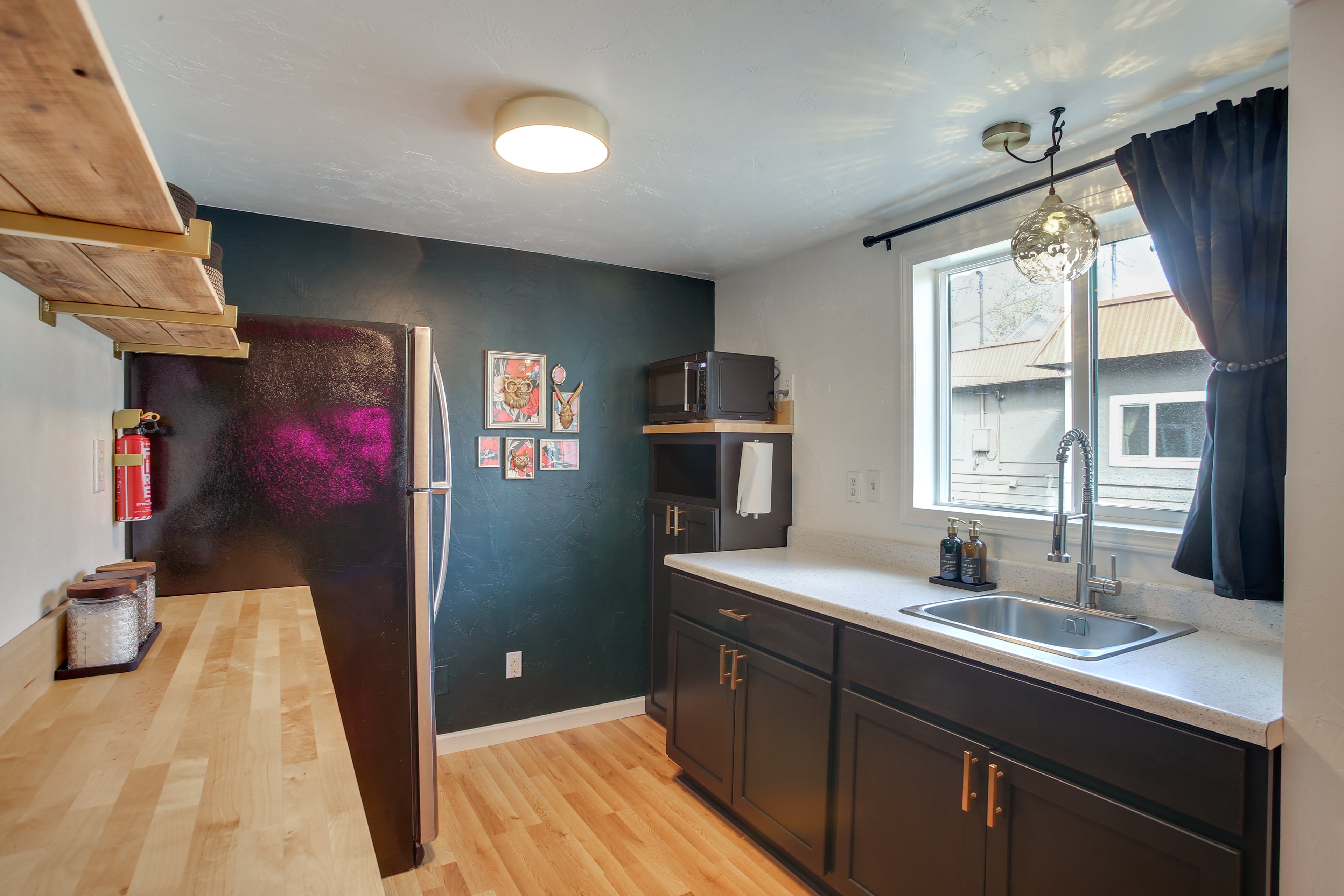 Kitchenette