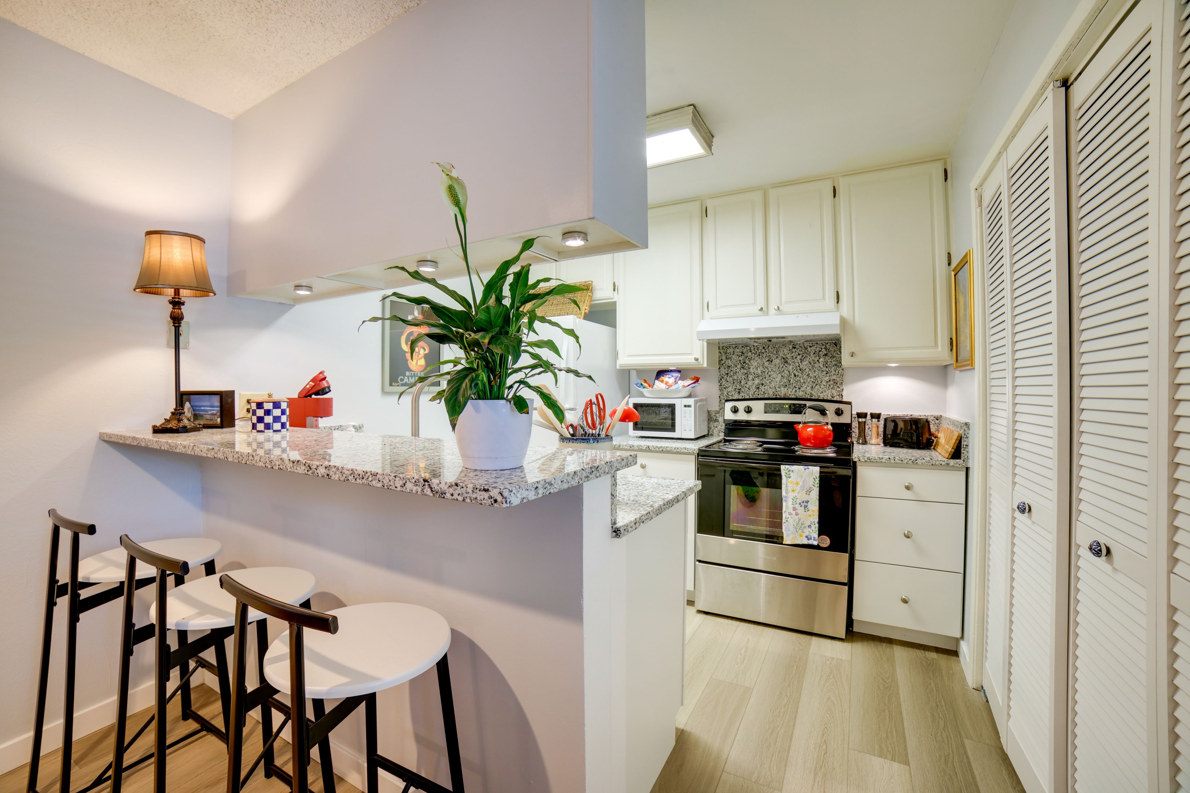 Kitchen | Cooking Basics | Toaster