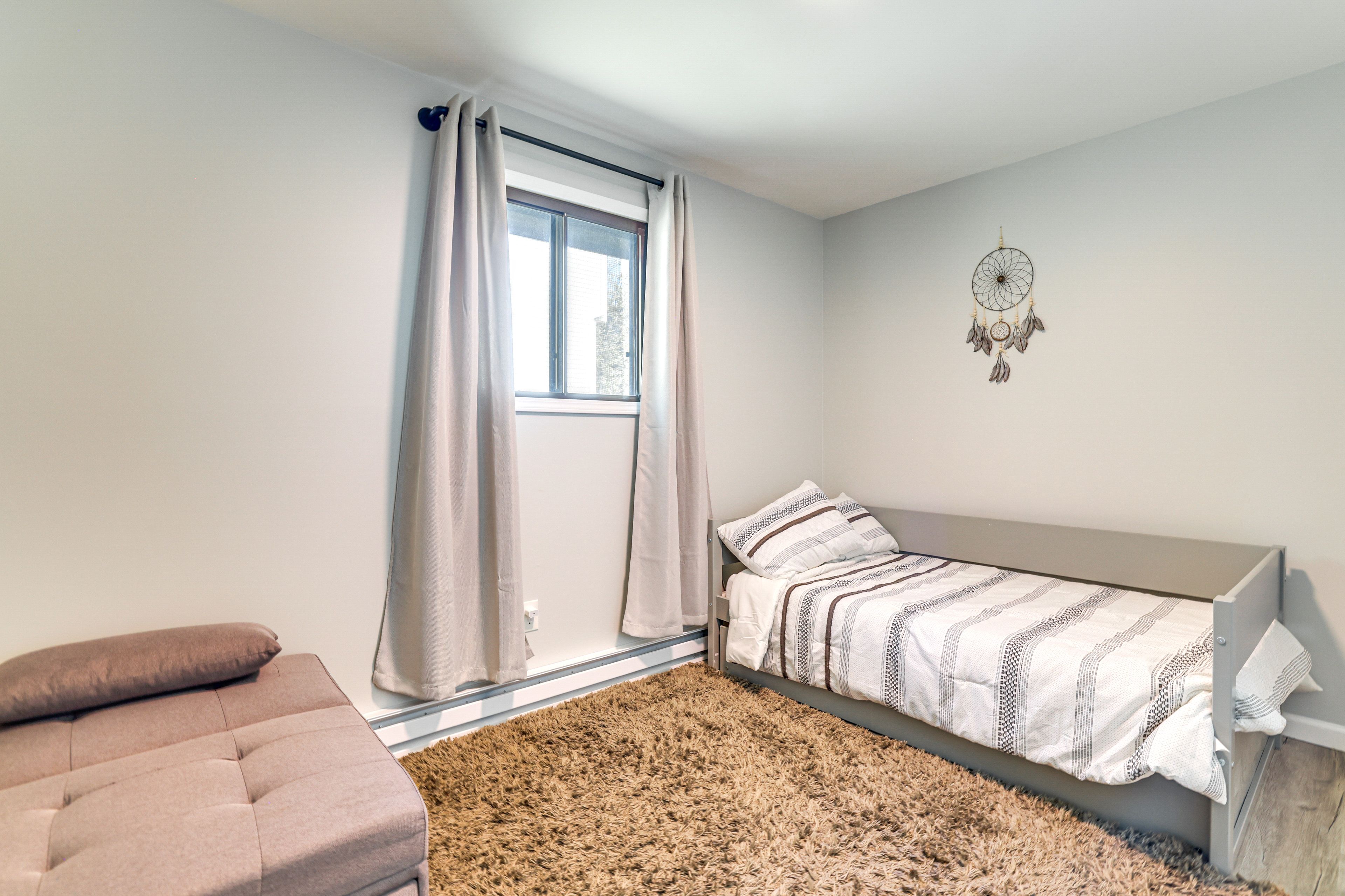 Bedroom 3 | Twin Bed w/ Twin Trundle