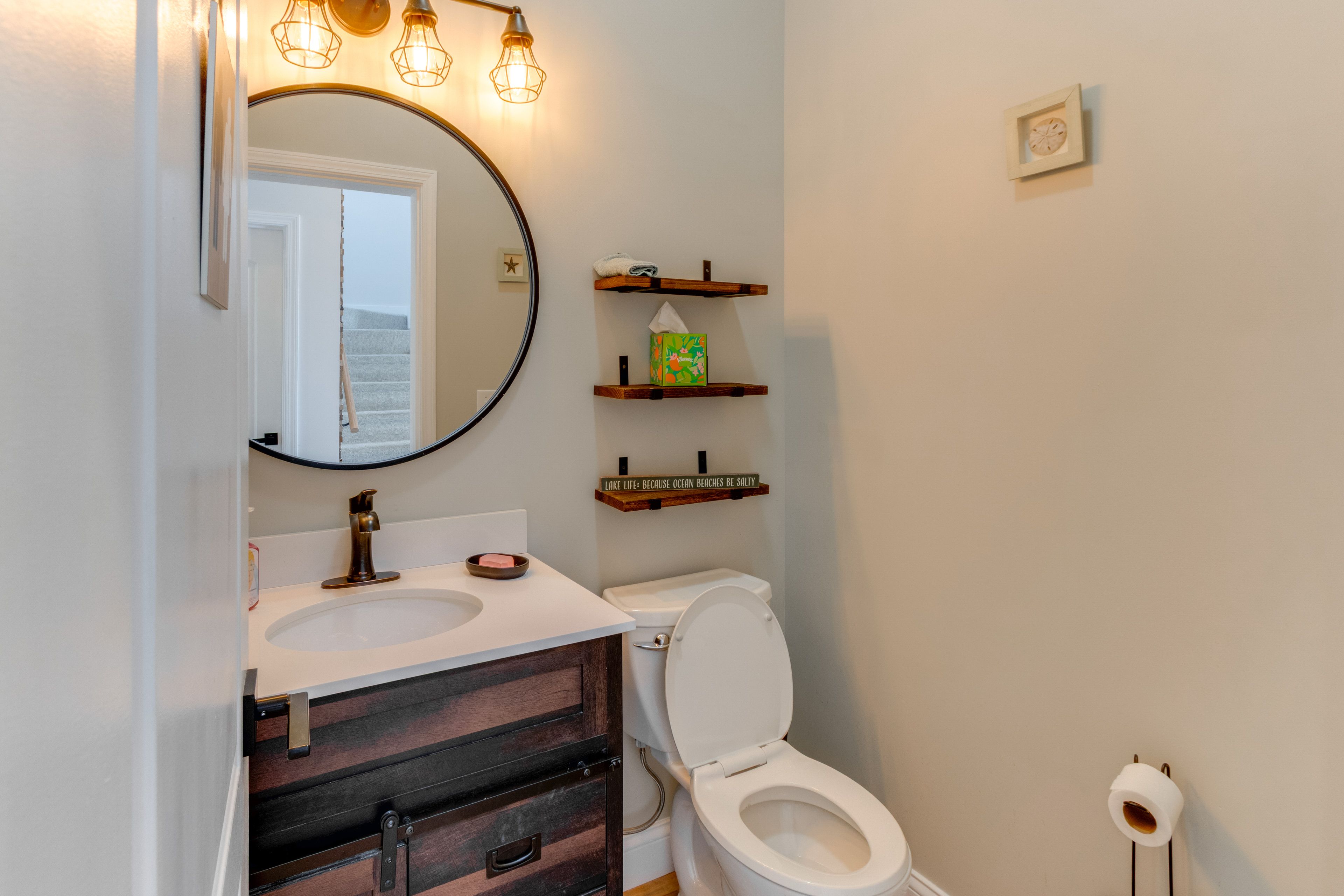 Half Bathroom | 1st Floor