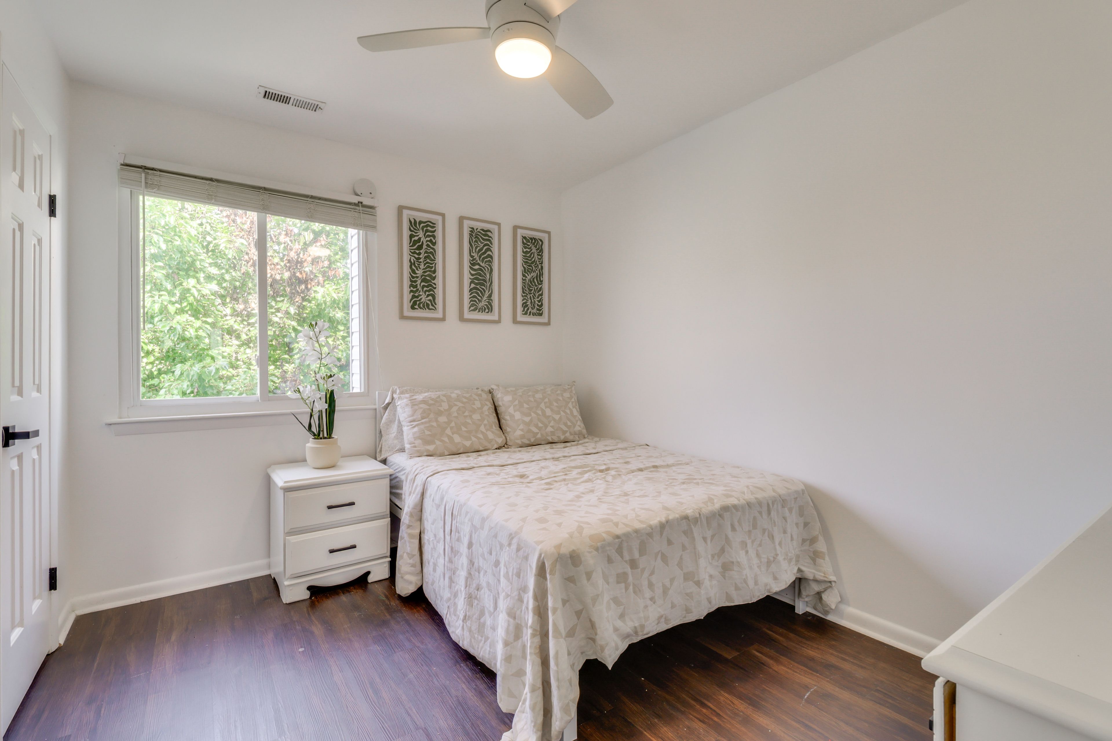 Bedroom 3 | Full Bed | 2nd Floor