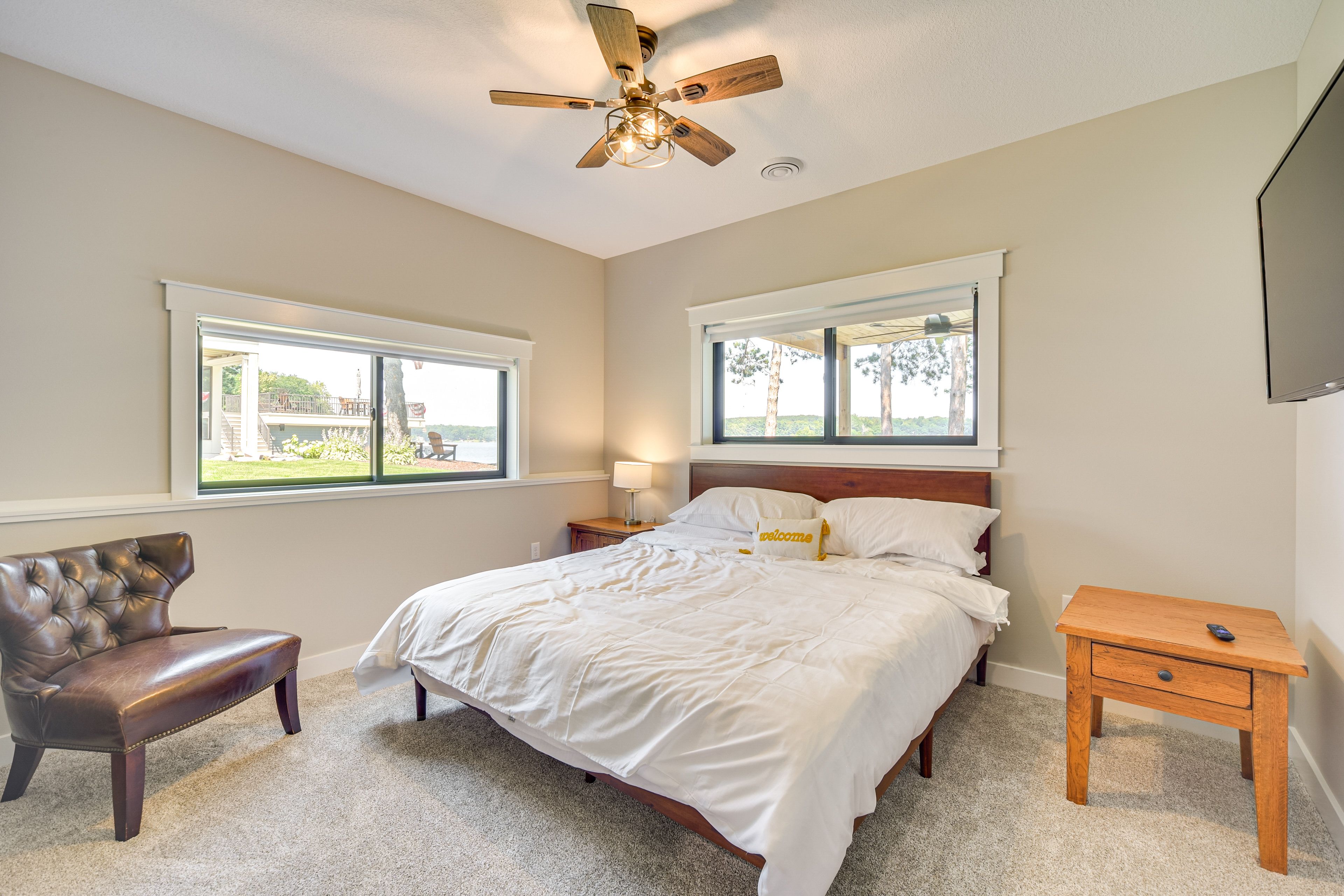 Bedroom 3 | King Bed | 1st Floor