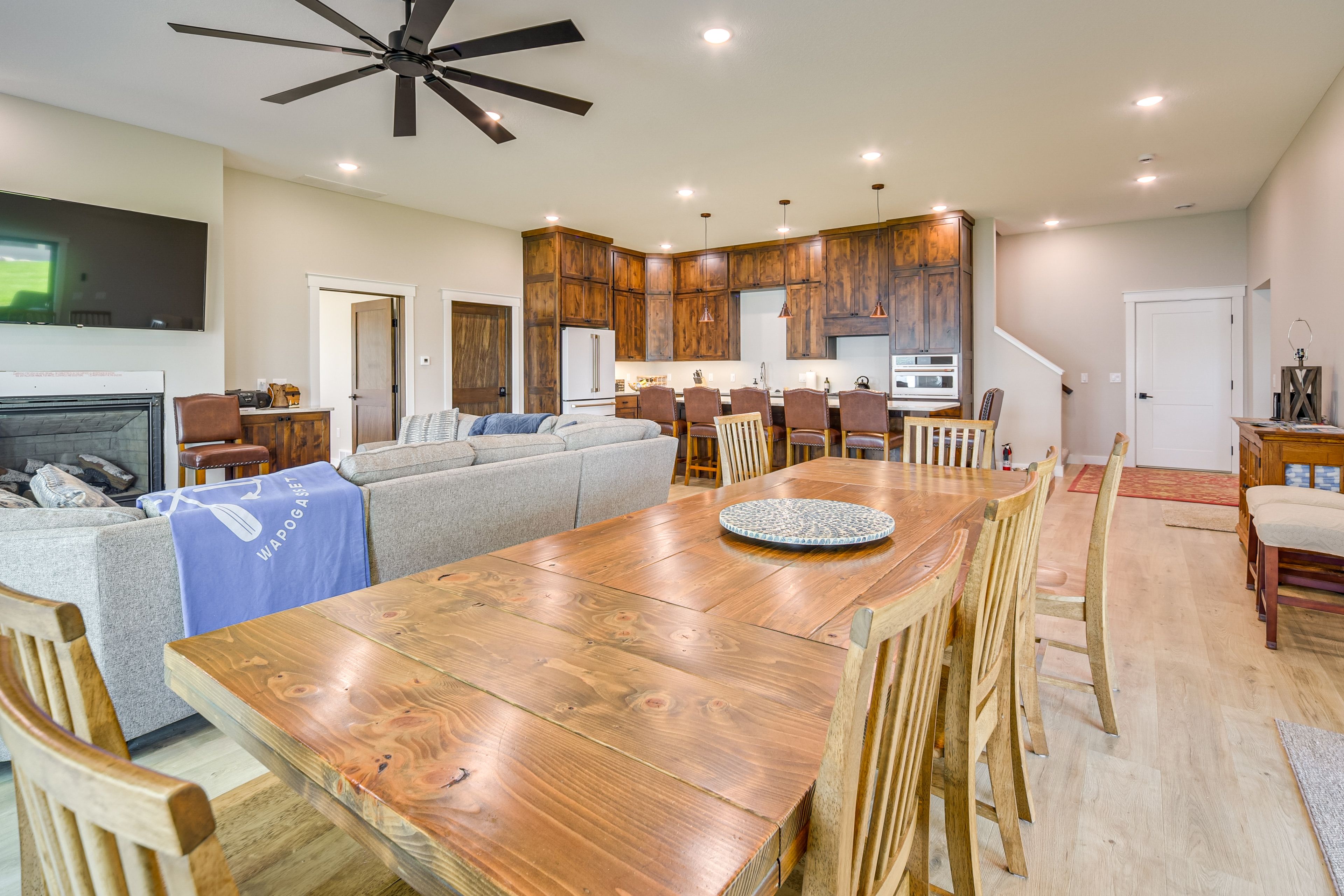 Dining Area | 1st Floor