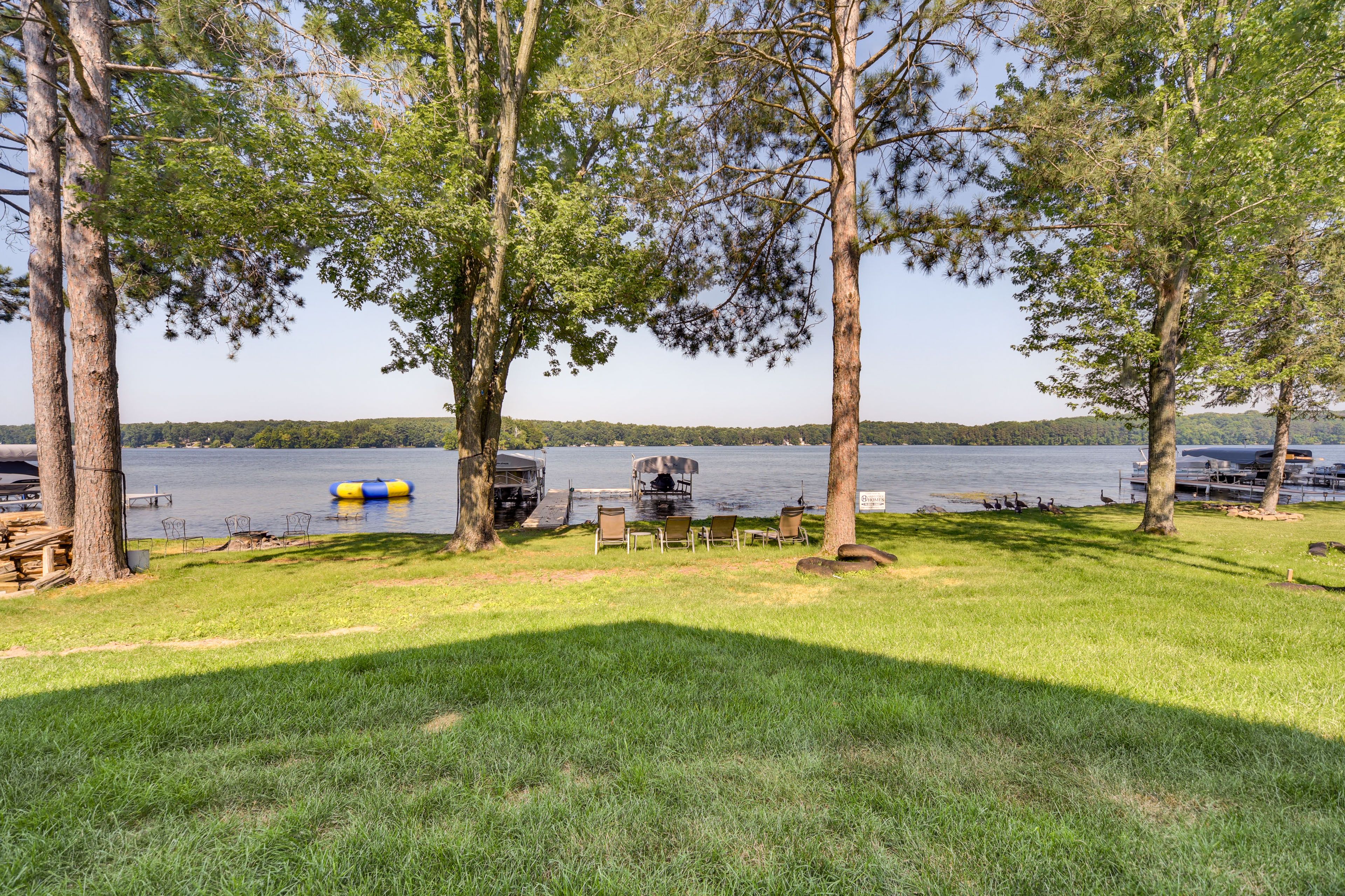 Lakefront Yard | Wood-Burning Fire Pit