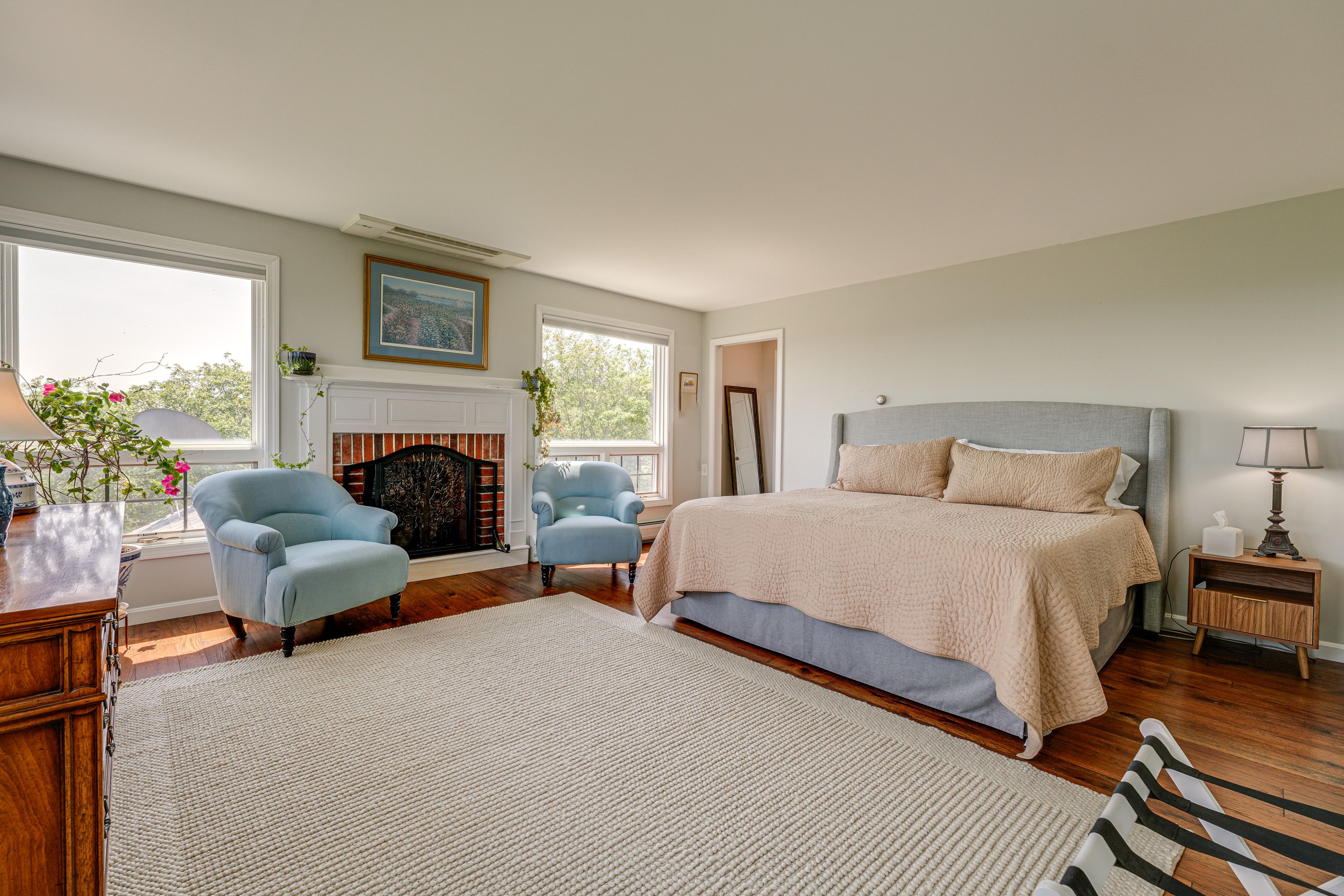 Bedroom 1 | King Bed | Upper Level