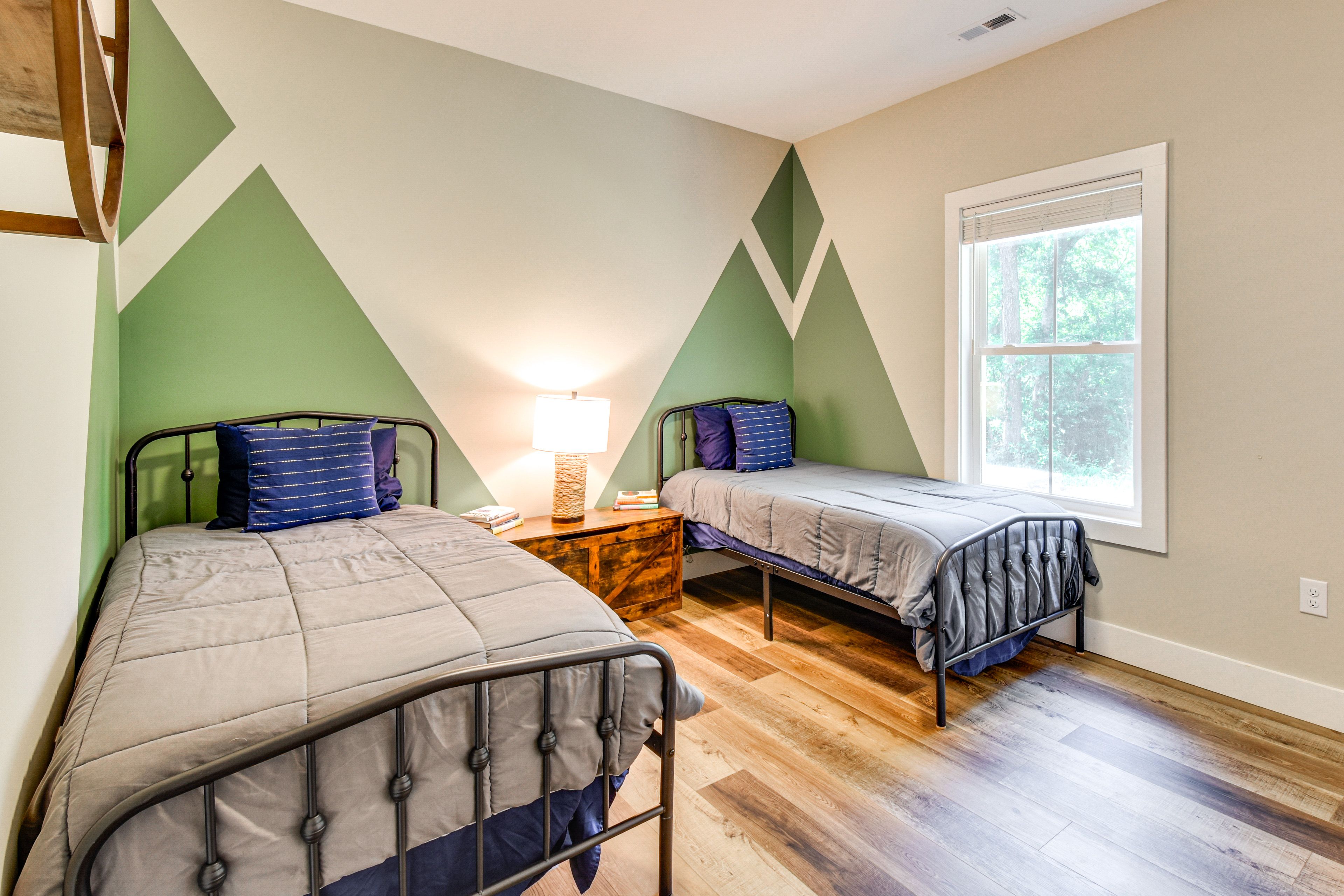 Bedroom 3 | 2 Twin Beds