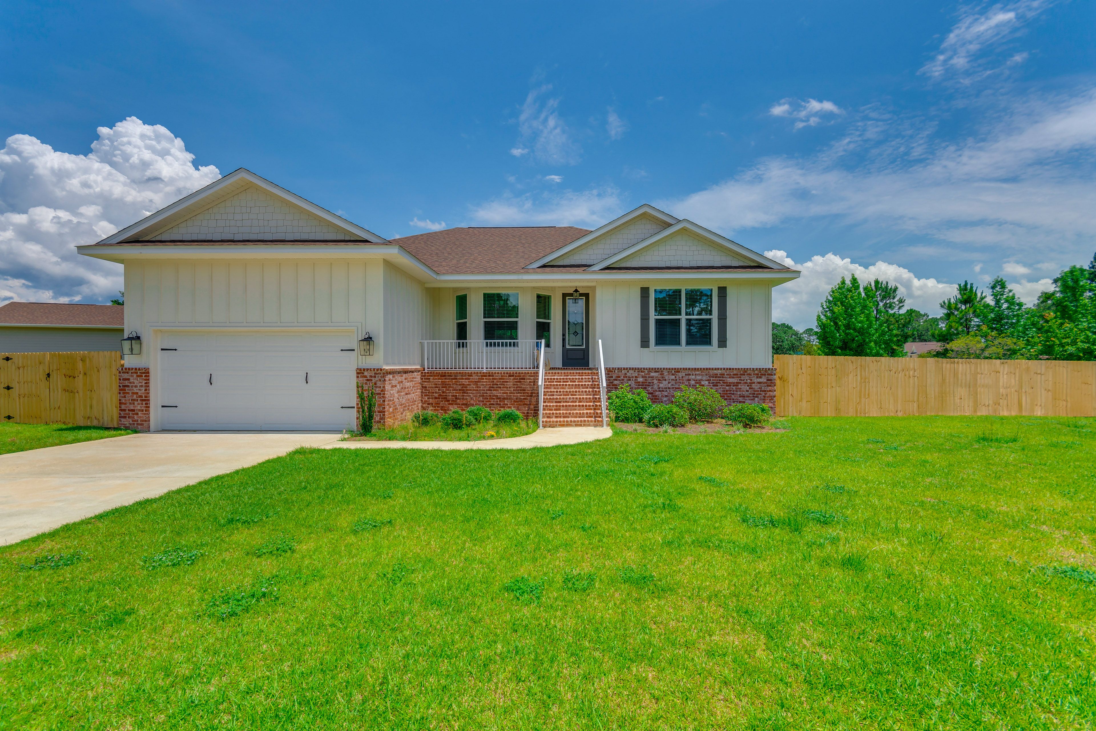 Milton Vacation Rental | 4BR | 4BA | 1,977 Sq Ft | Stairs Required