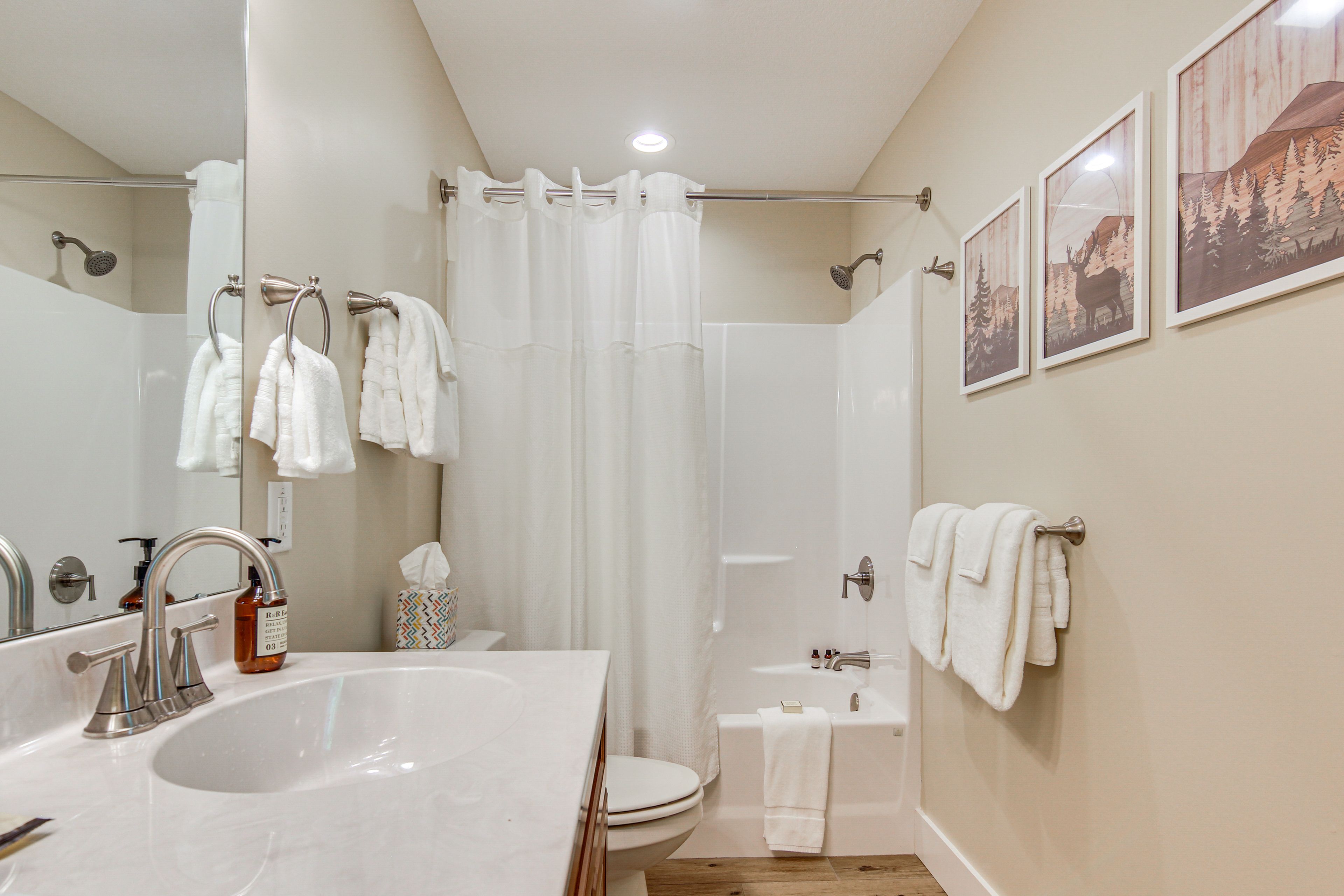 Full Bathroom