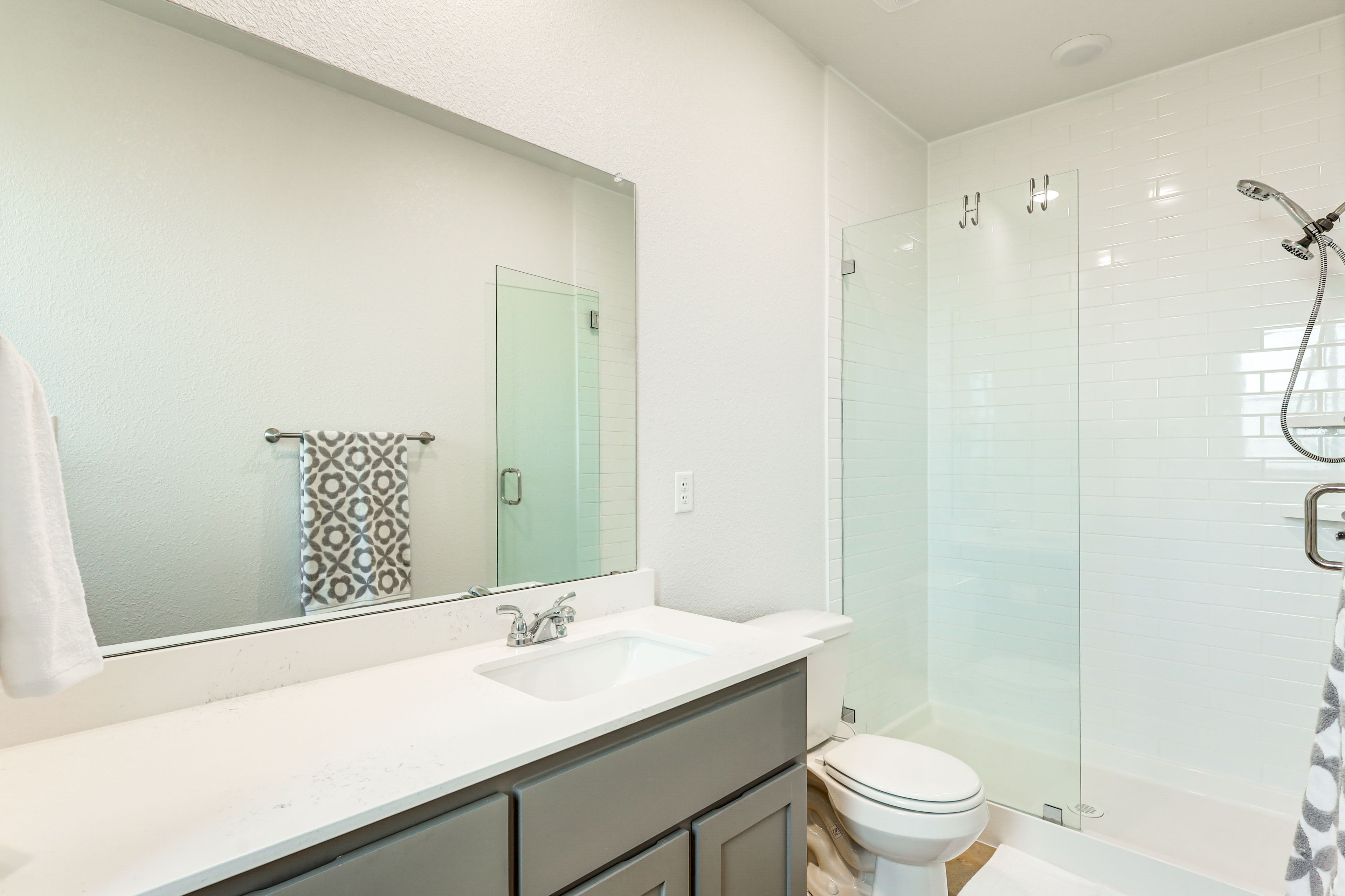 En-Suite Bathroom | Towels Provided