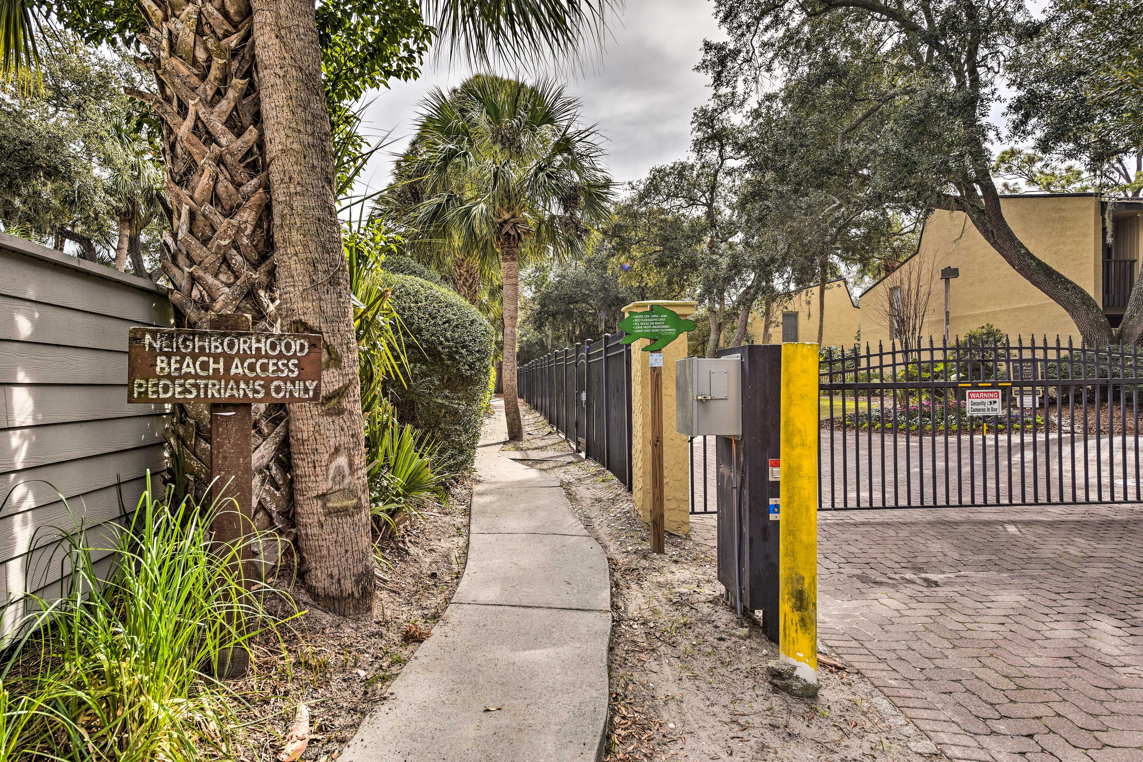 Parking | Community Lot (3 Vehicles, First-Come, First-Served)