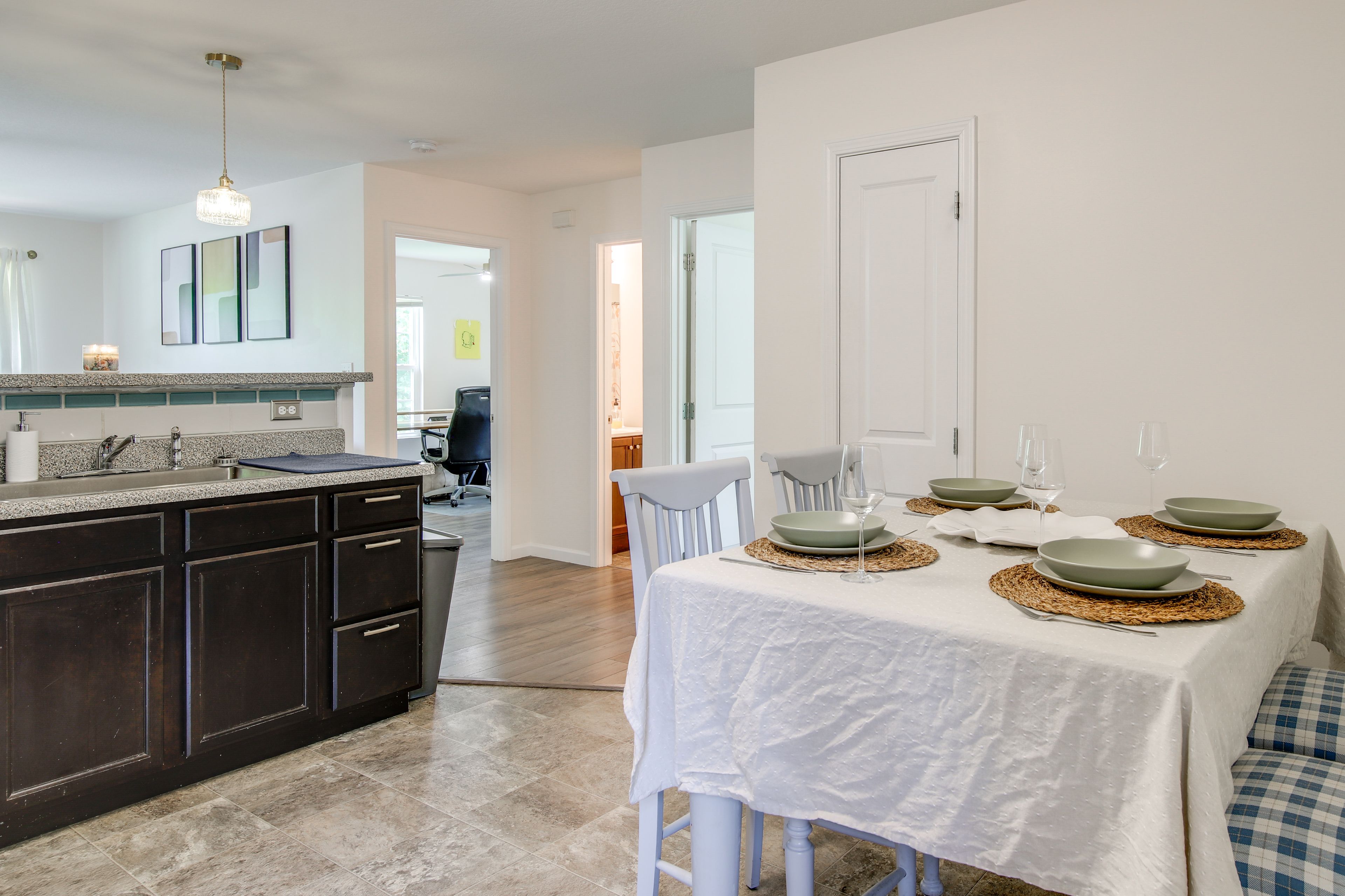 Dining Area | Dishware & Flatware