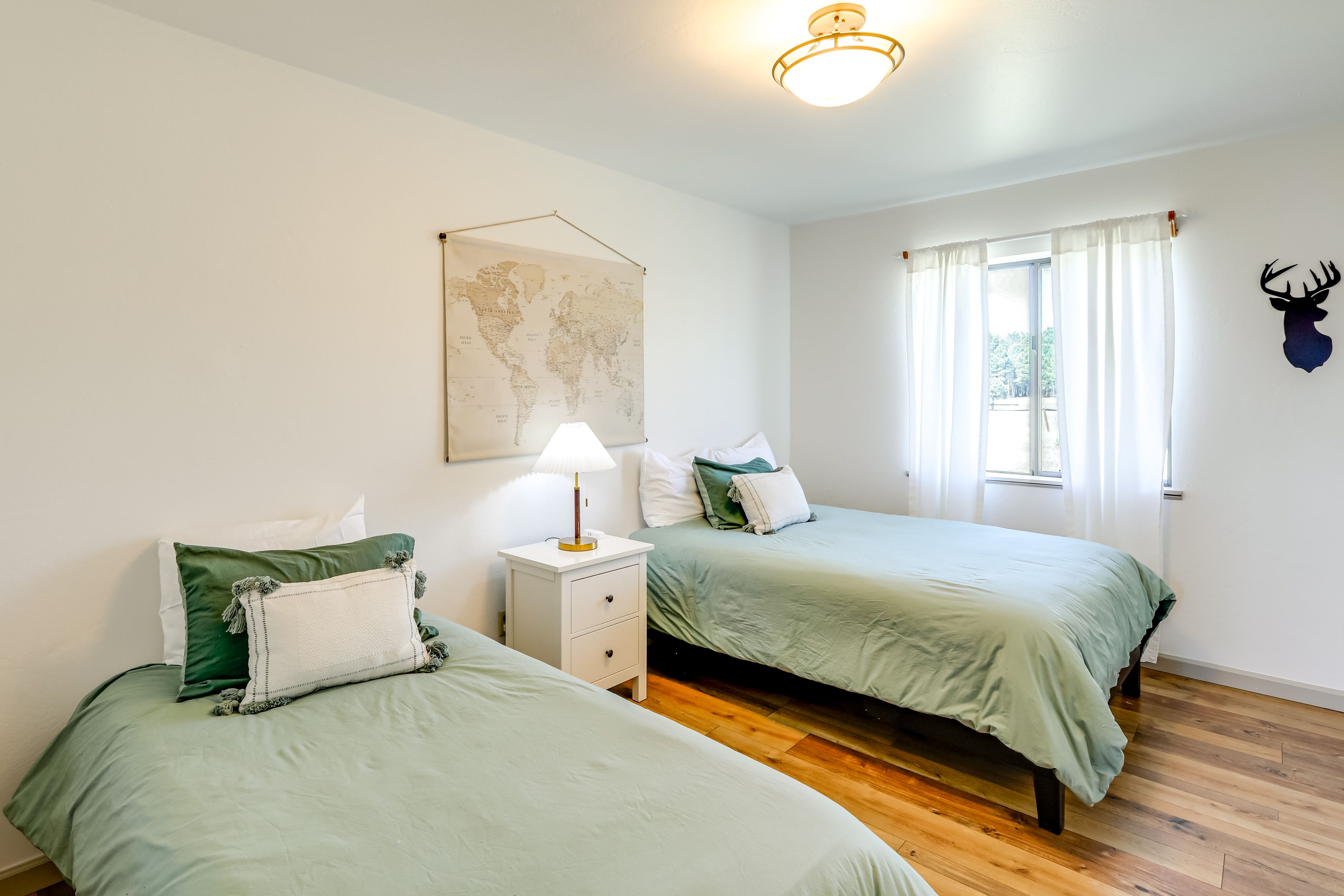 Bedroom 3 | Full Bed | Twin Bed | 1st Floor