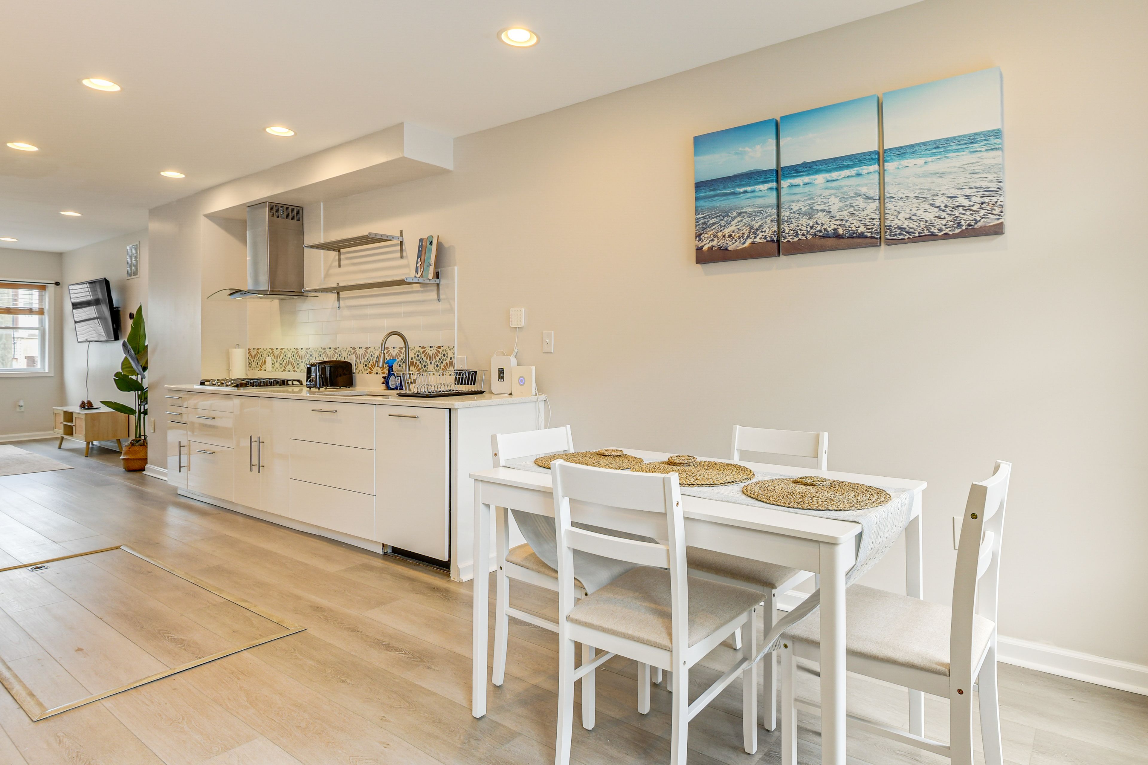 Dining Area/Kitchen | Open Floor Plan | Central A/C & Heating
