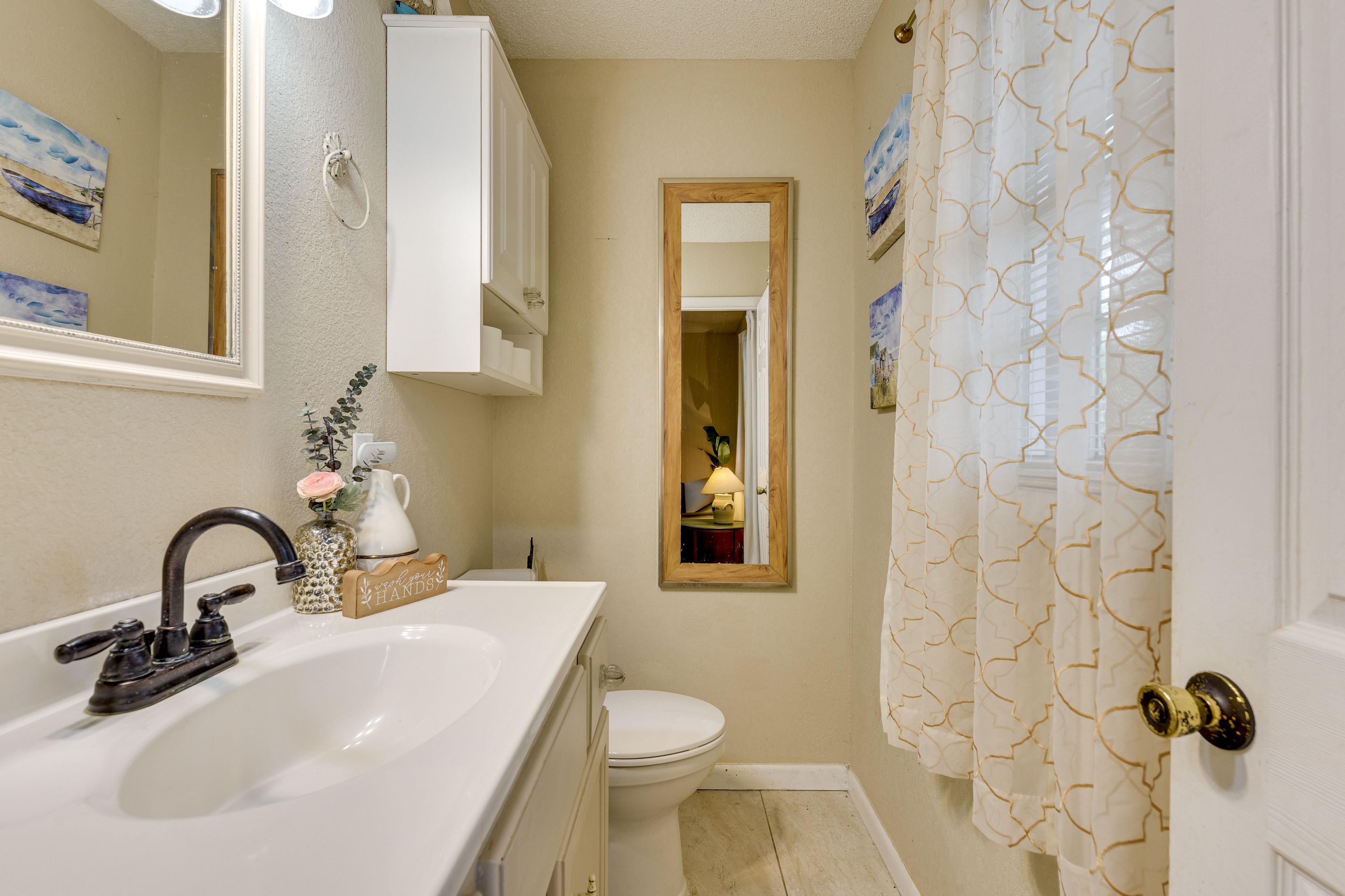 Half Bathroom | Hair Dryer