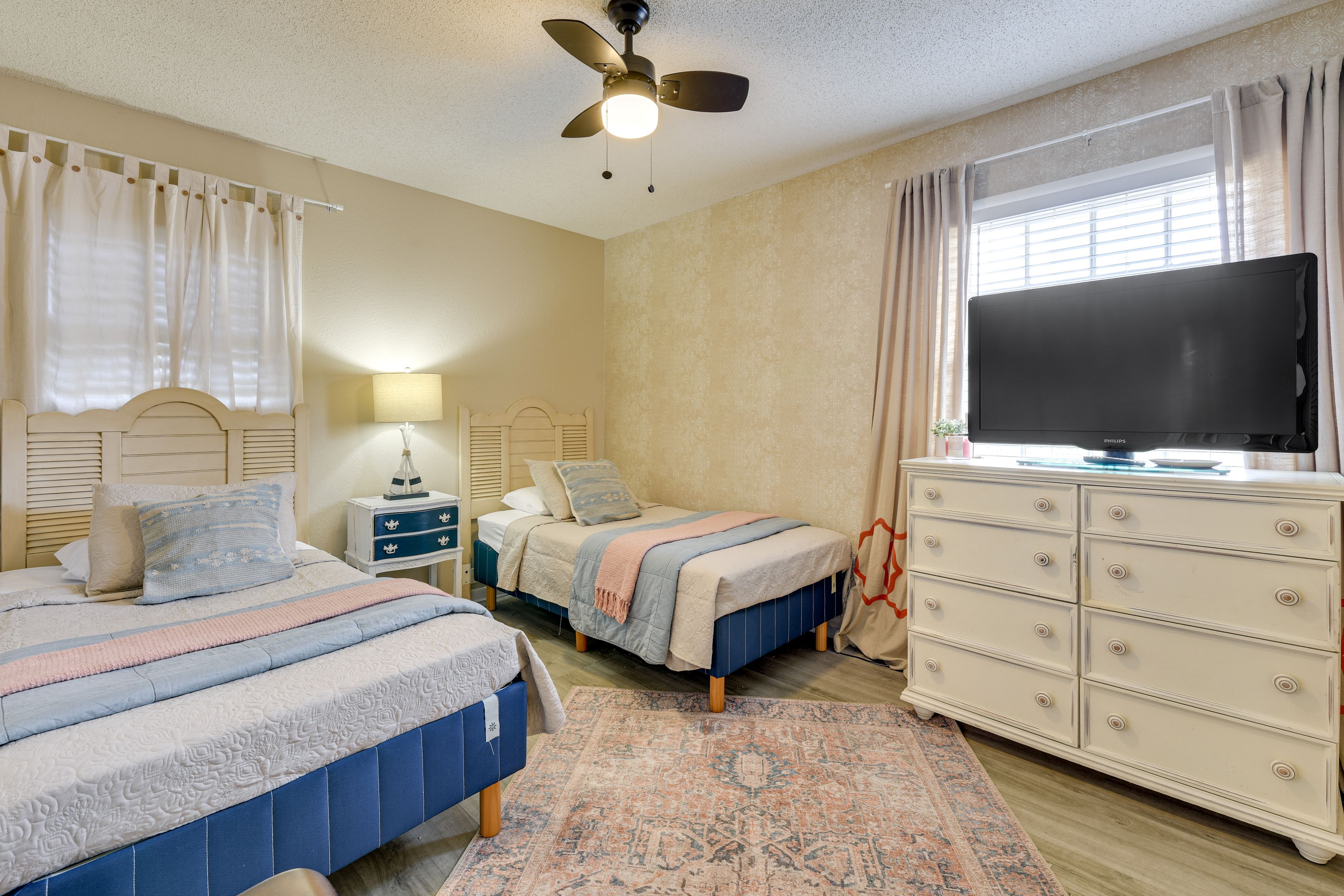 Bedroom 3 | 2 Twin Beds