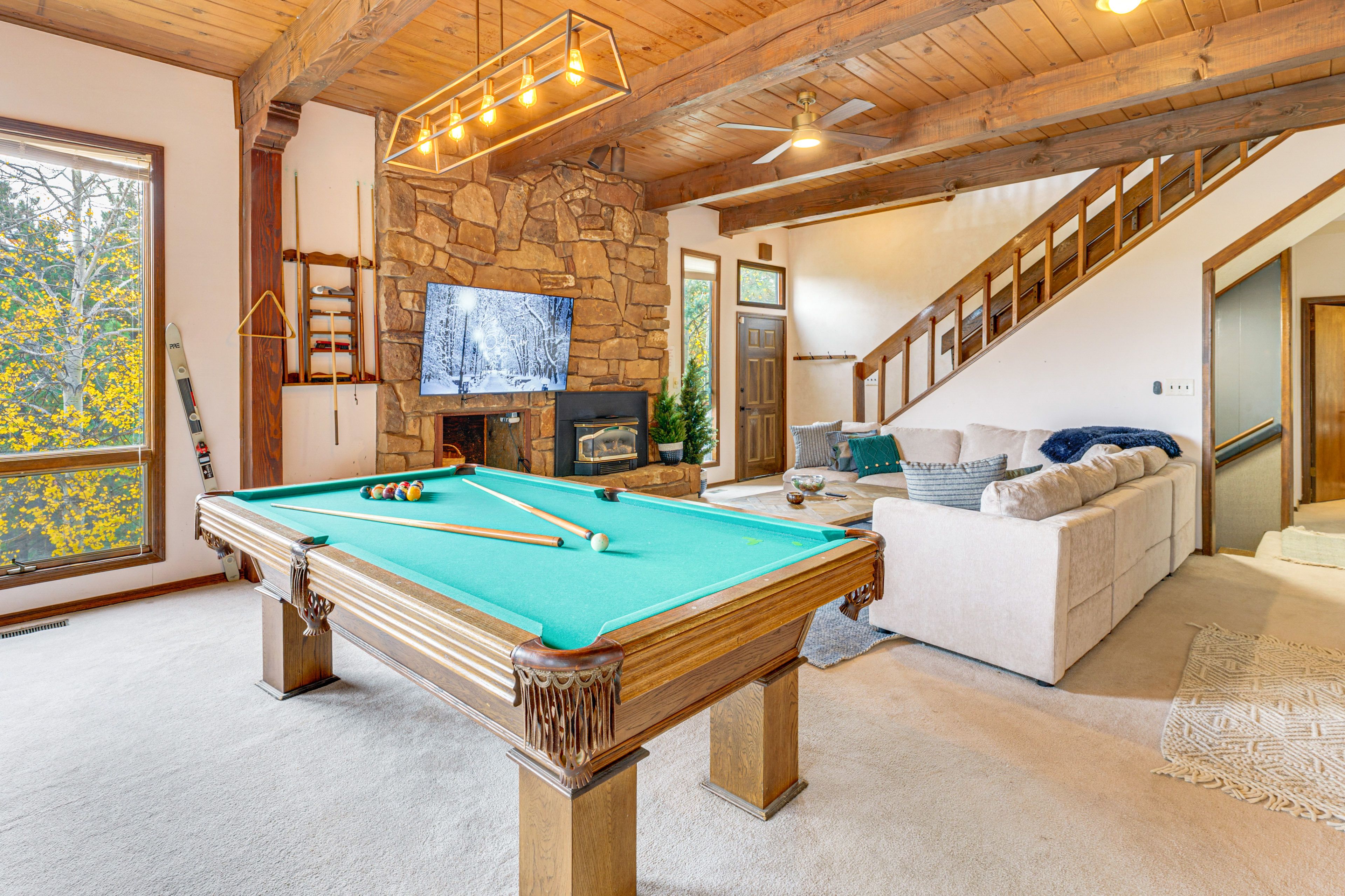 Addt'l Living Area | TV | Fireplace | Pool Table