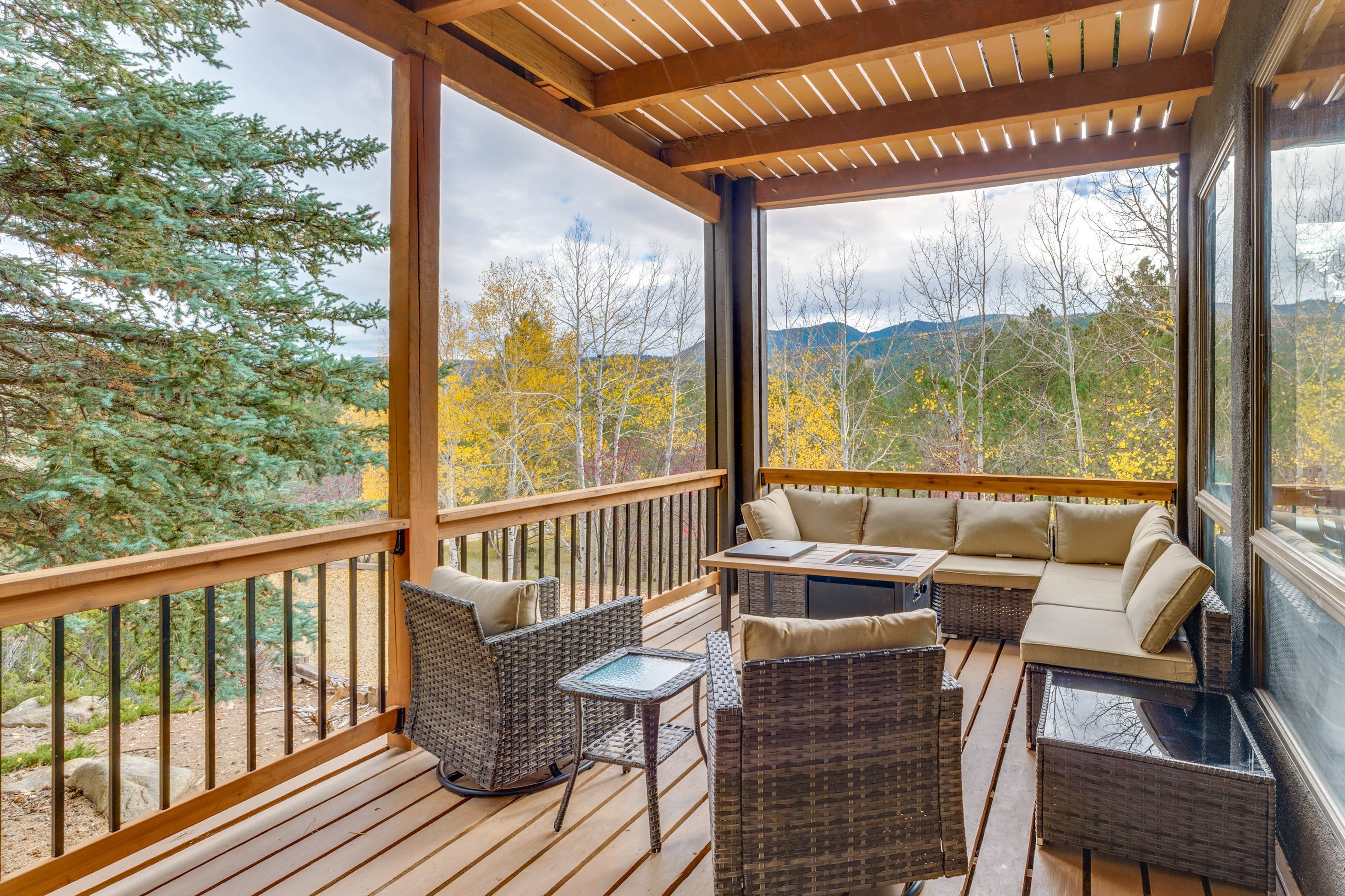 House Exterior | Furnished Deck | Gas Fire Table