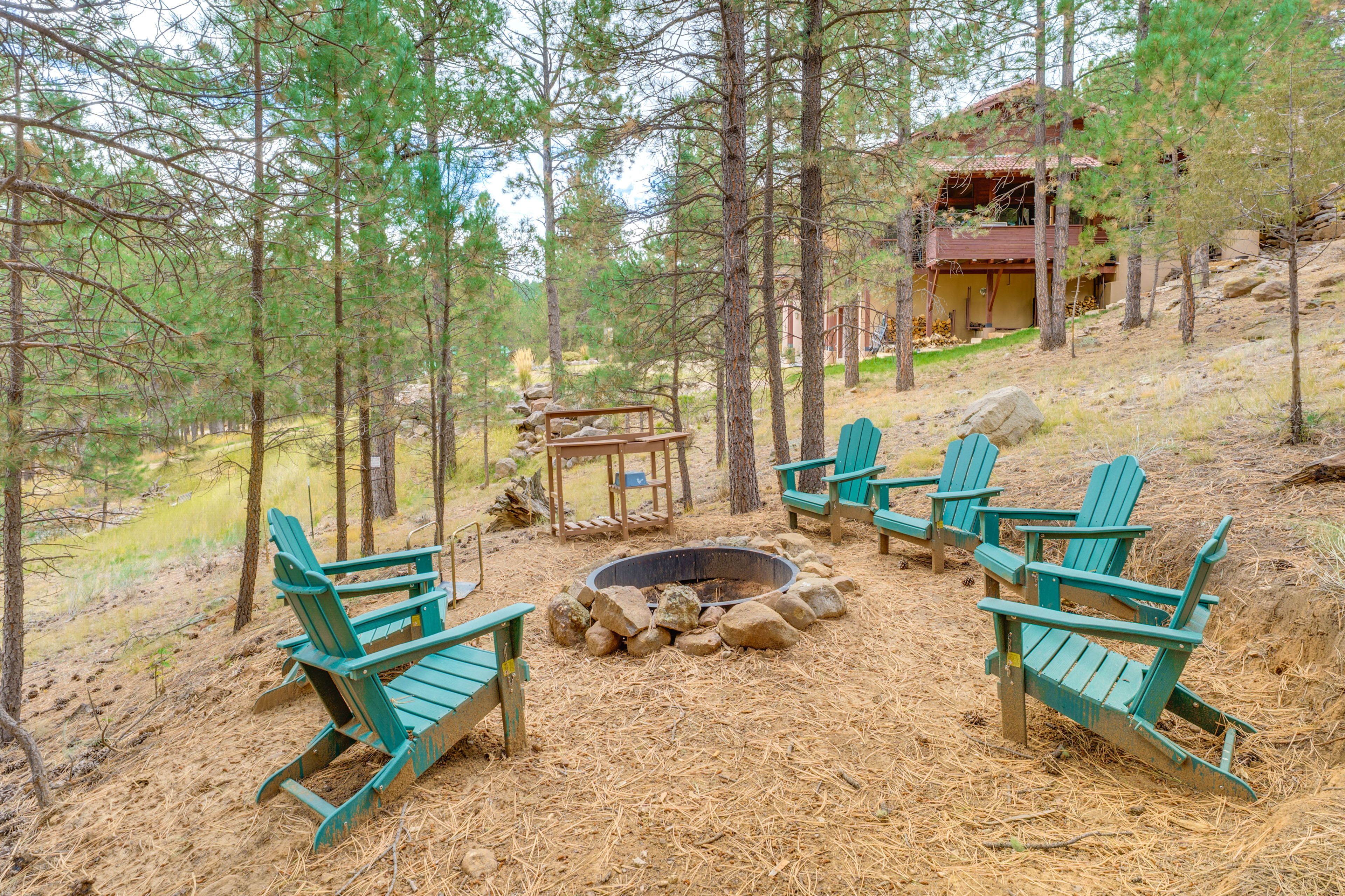 House Exterior | Fire Pit