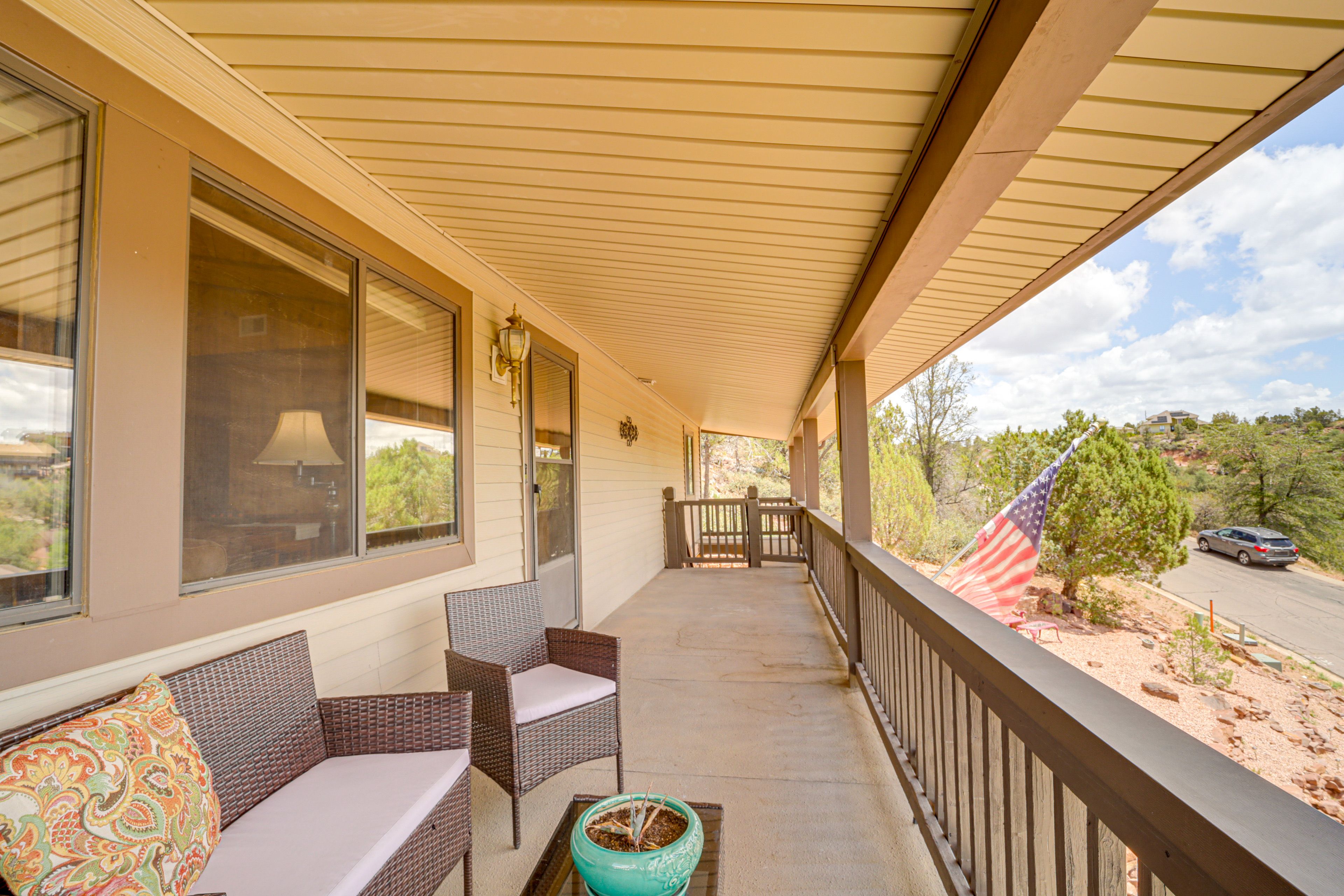 Front Porch | Seating | Mountain & Golf Course Views