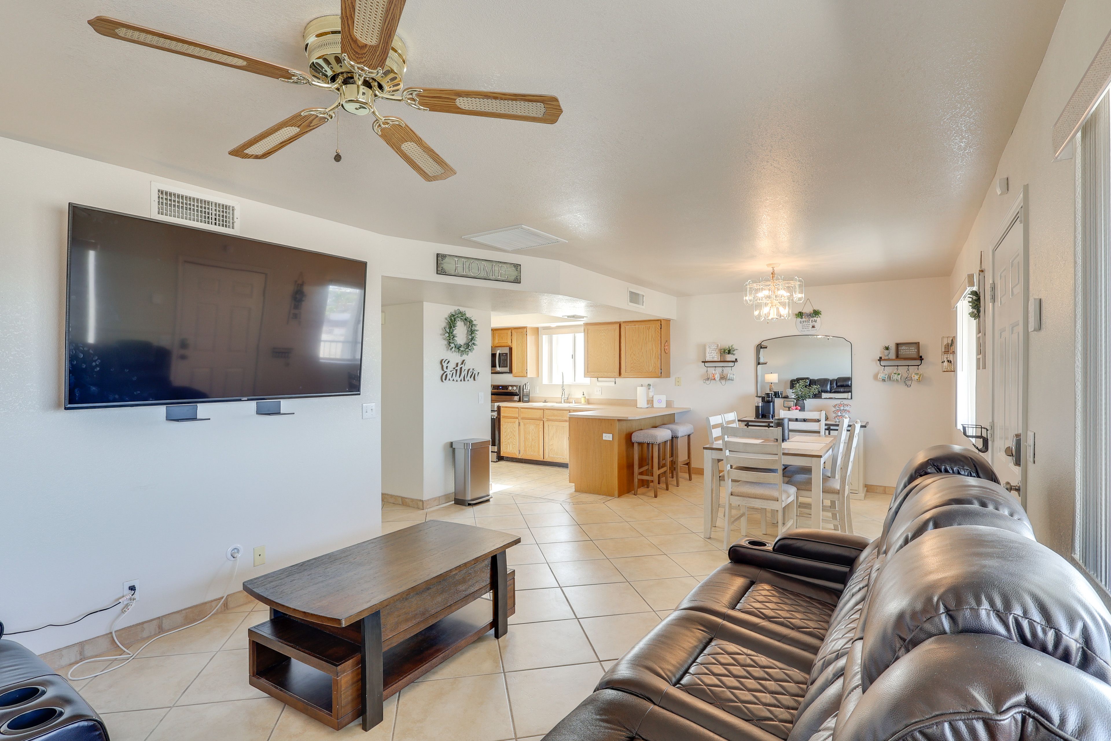 Lake Havasu City Vacation Rental | 2BR | 2BA | Stairs to Enter | 1,058 Sq Ft