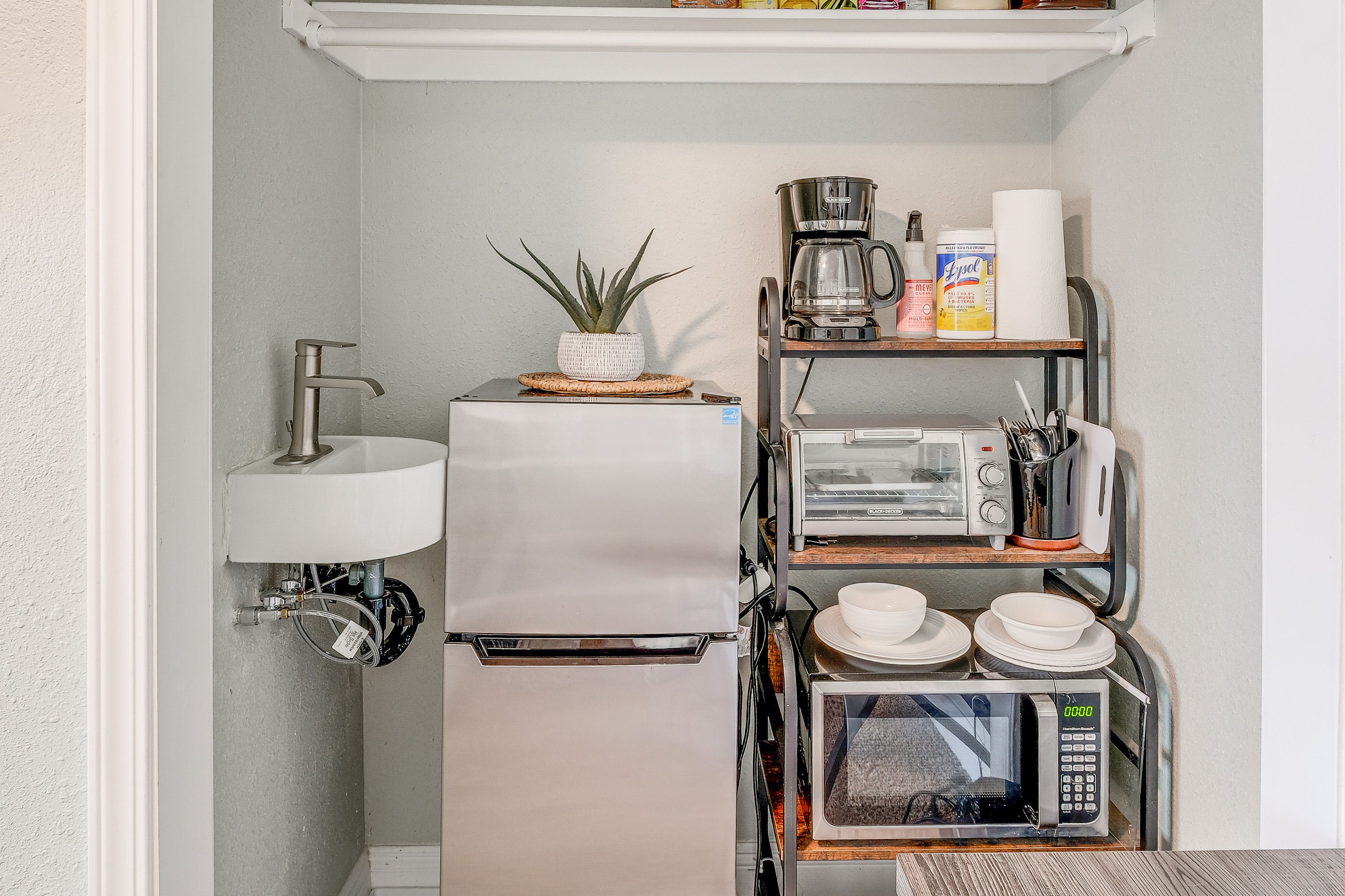Kitchenette | Sink | Toaster Oven | Drip Coffee Maker | Microwave