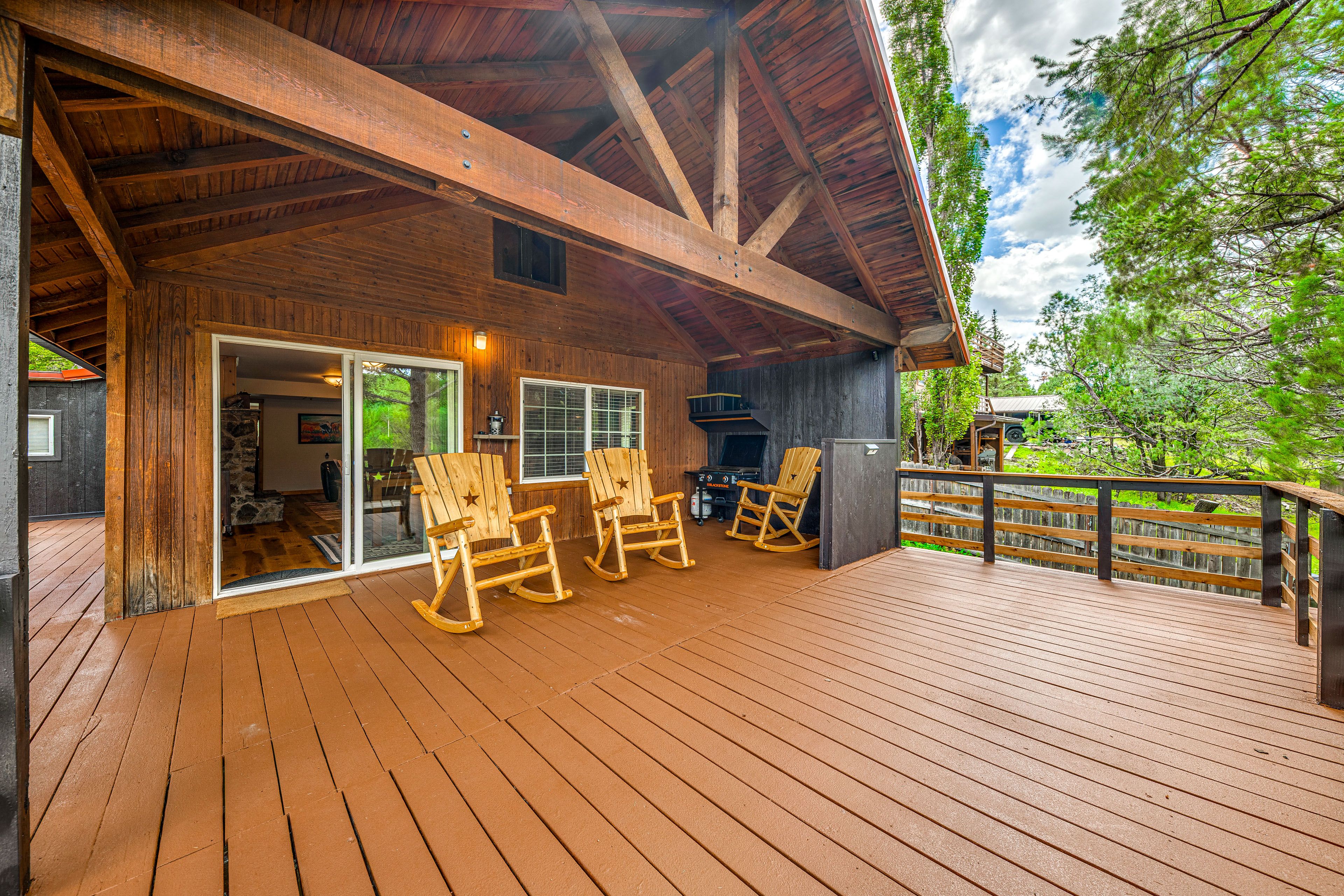 Alto Vacation Rental | 2BR | 1BA | 900 Sq Ft | 1 Step to Access