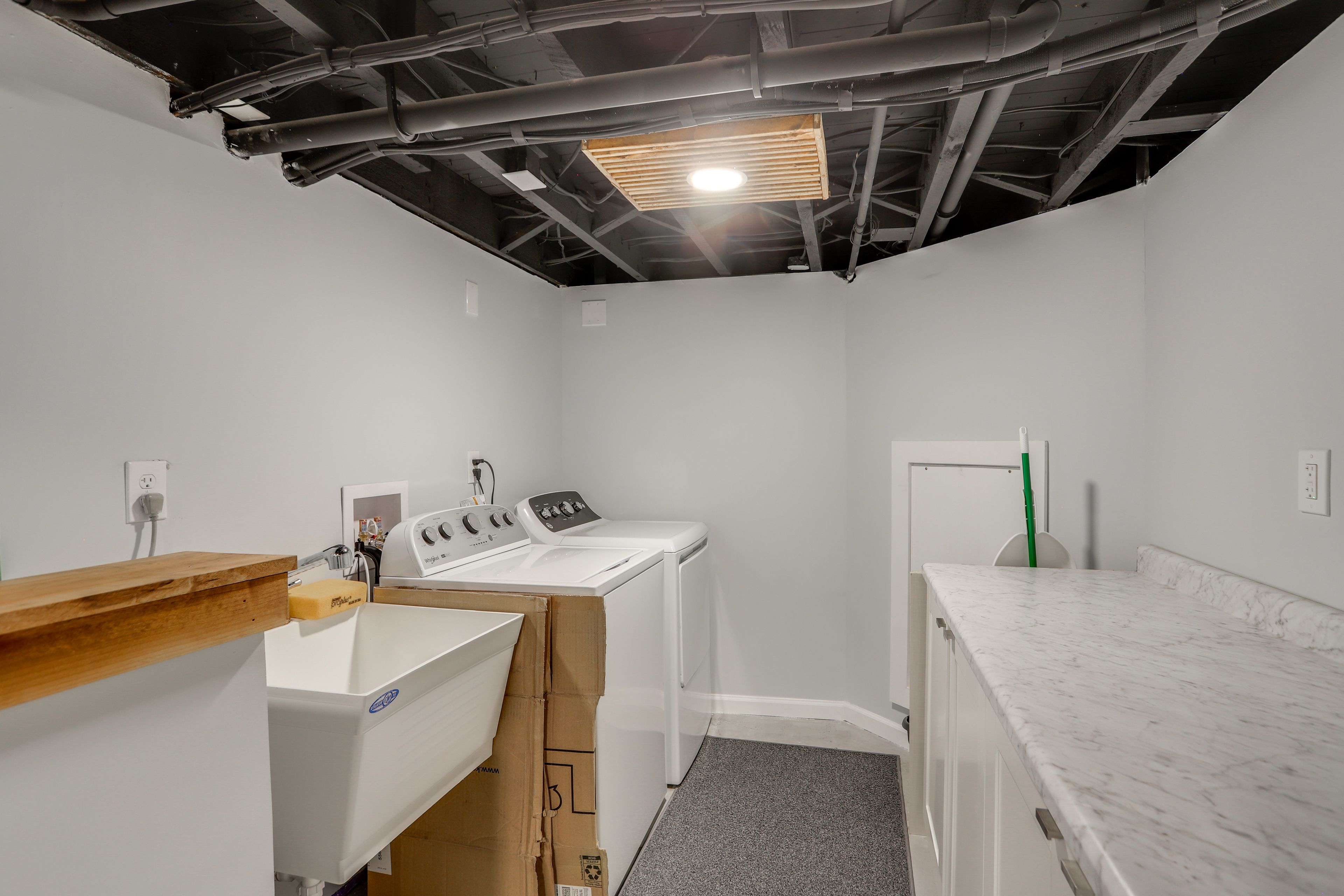 Laundry | Basement
