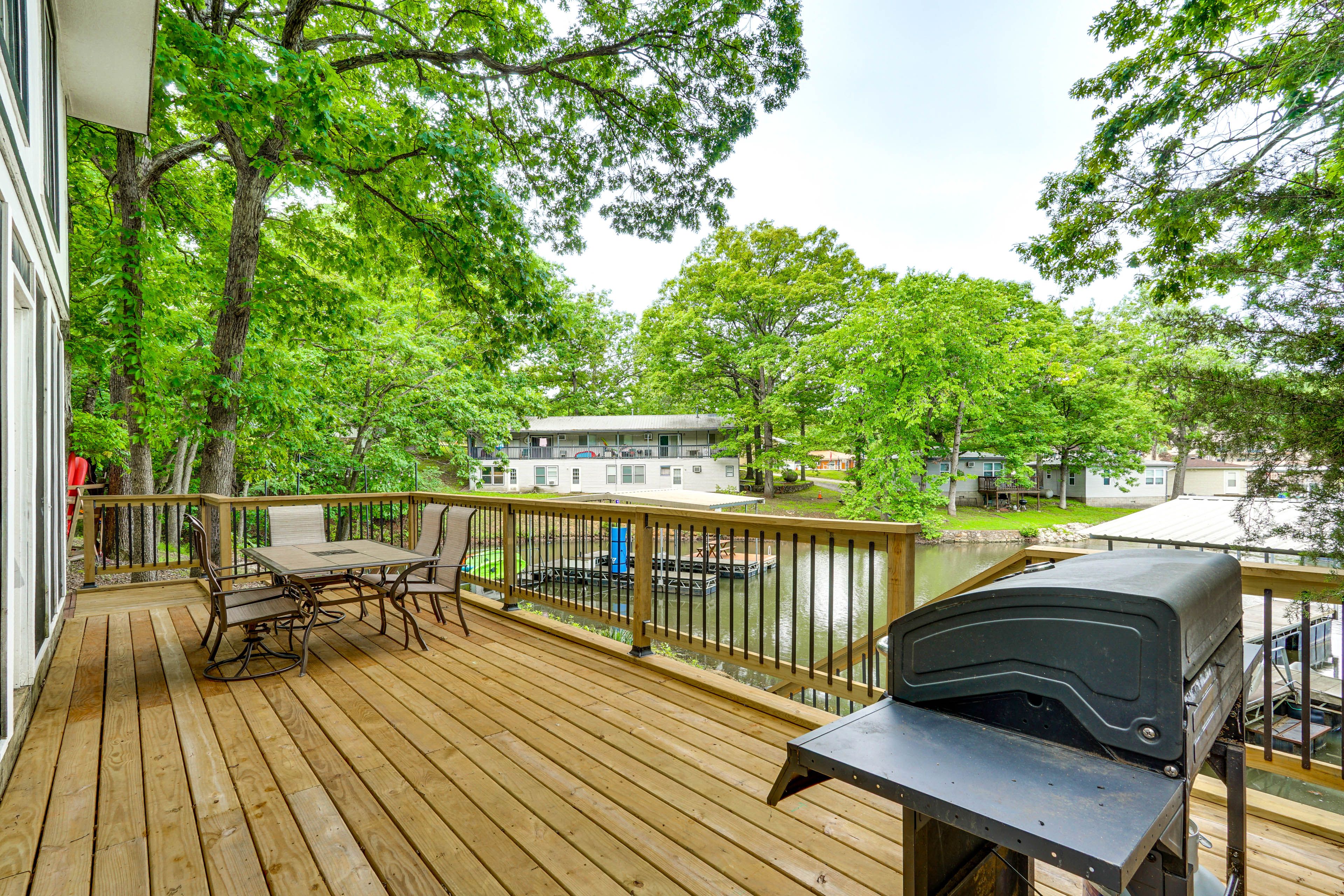 Deck