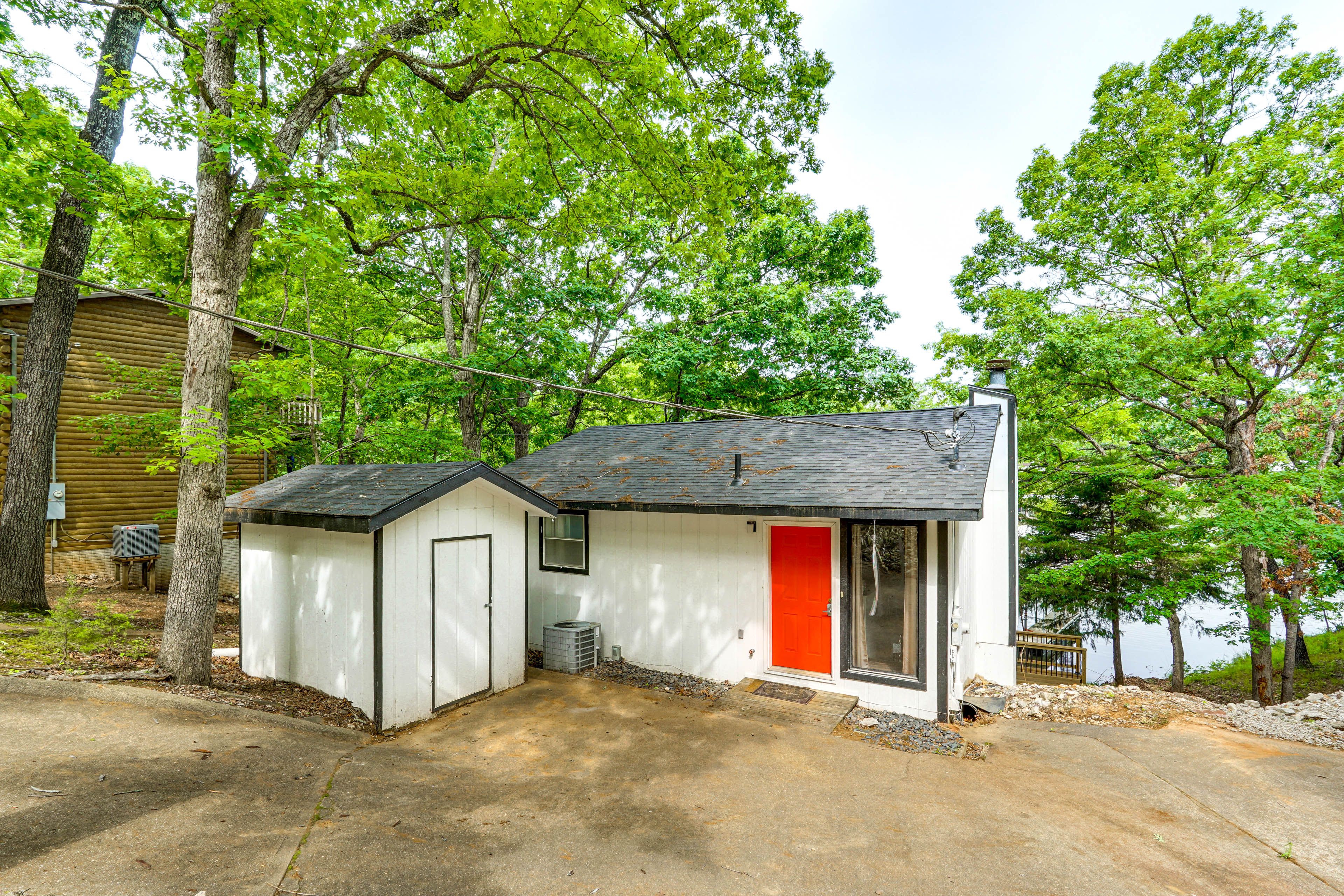 Sunrise Beach Vacation Rental | 3BR | 2BA | 1,560 Sq Ft | Stairs Required