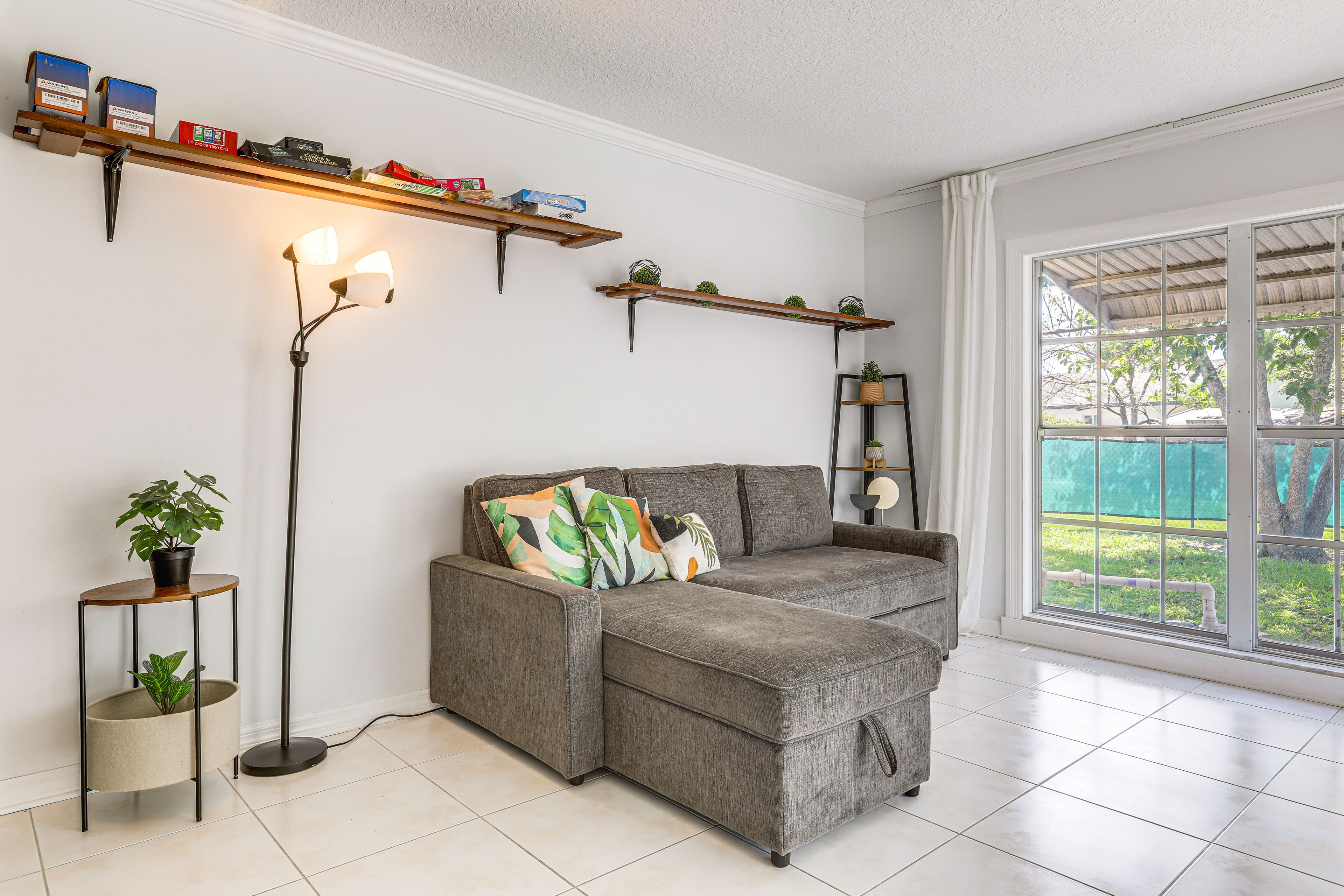 Living Room | Queen Sleeper Sofa | Board Games