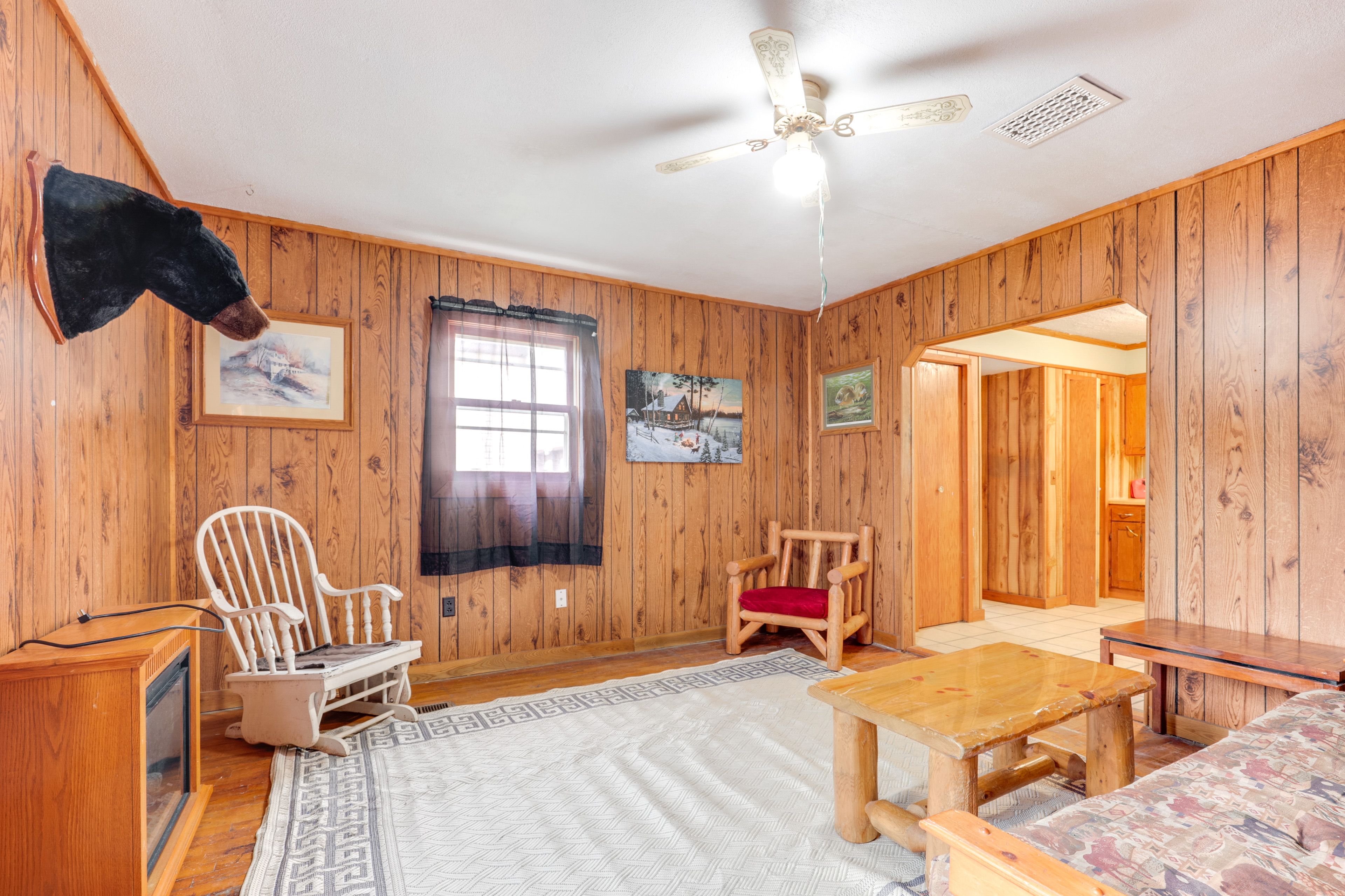 Den | 1st Floor | Queen Futon | Electric Fireplace
