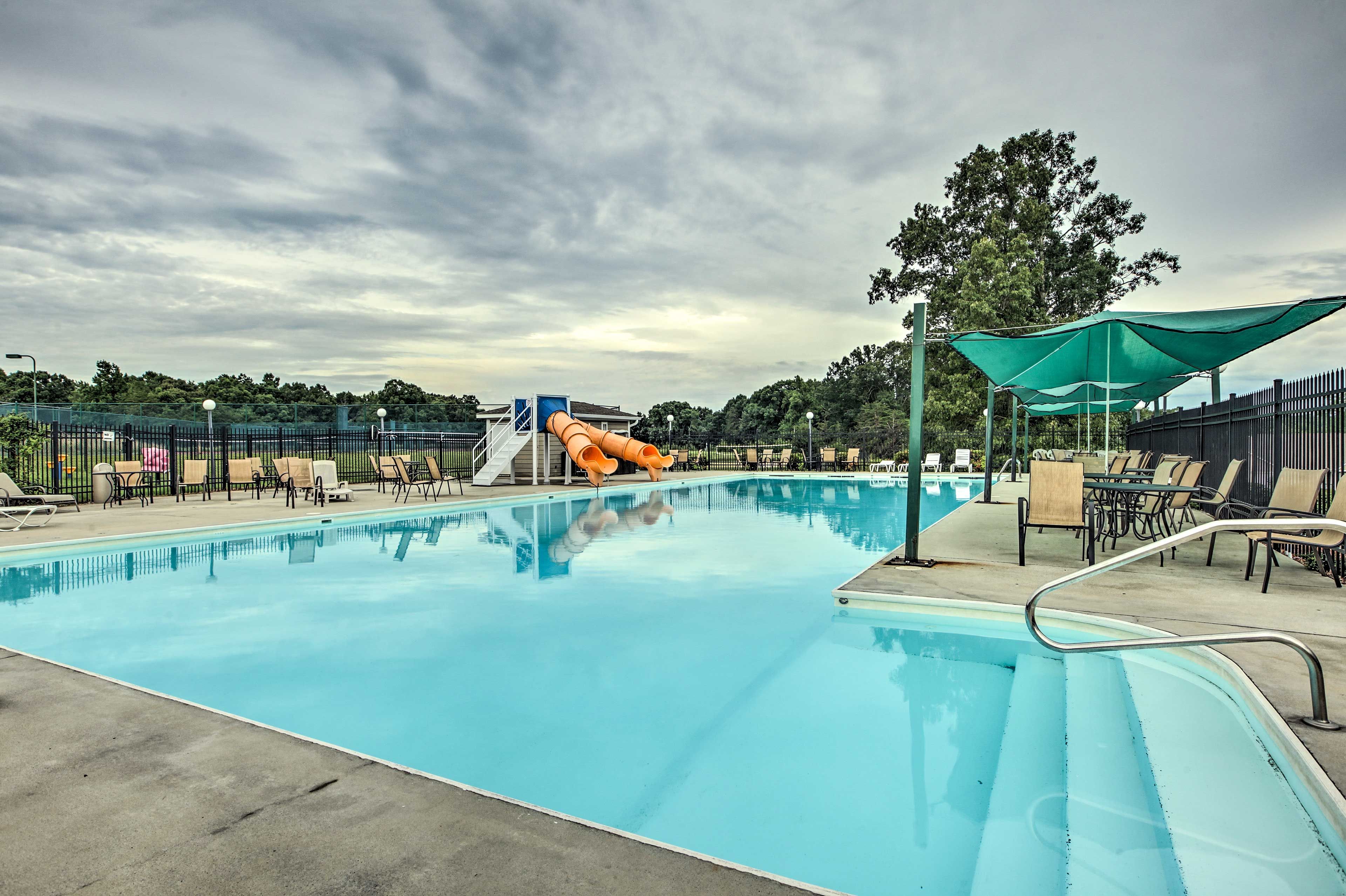 Centre Pool