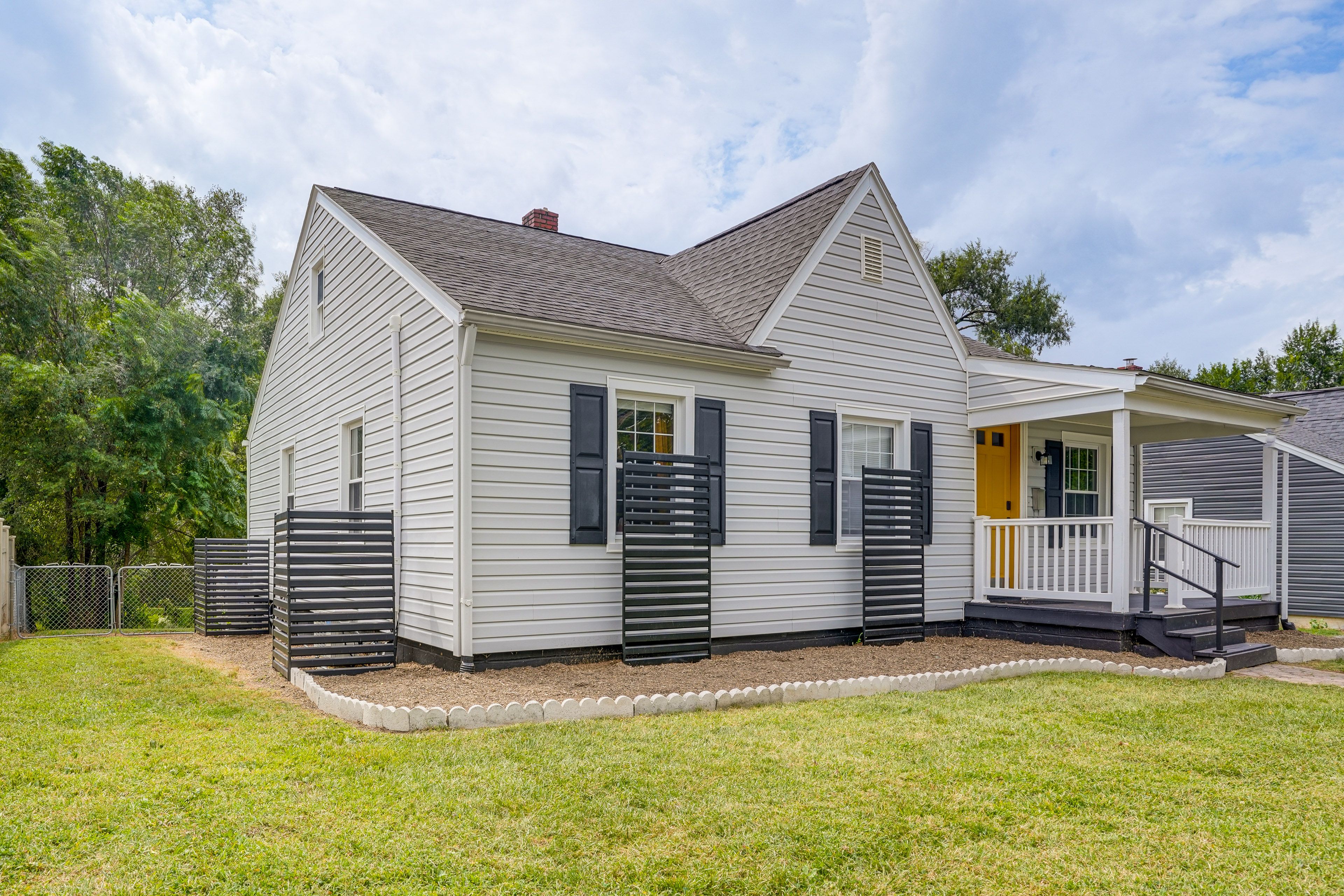 Parking | Street (2 Vehicles)