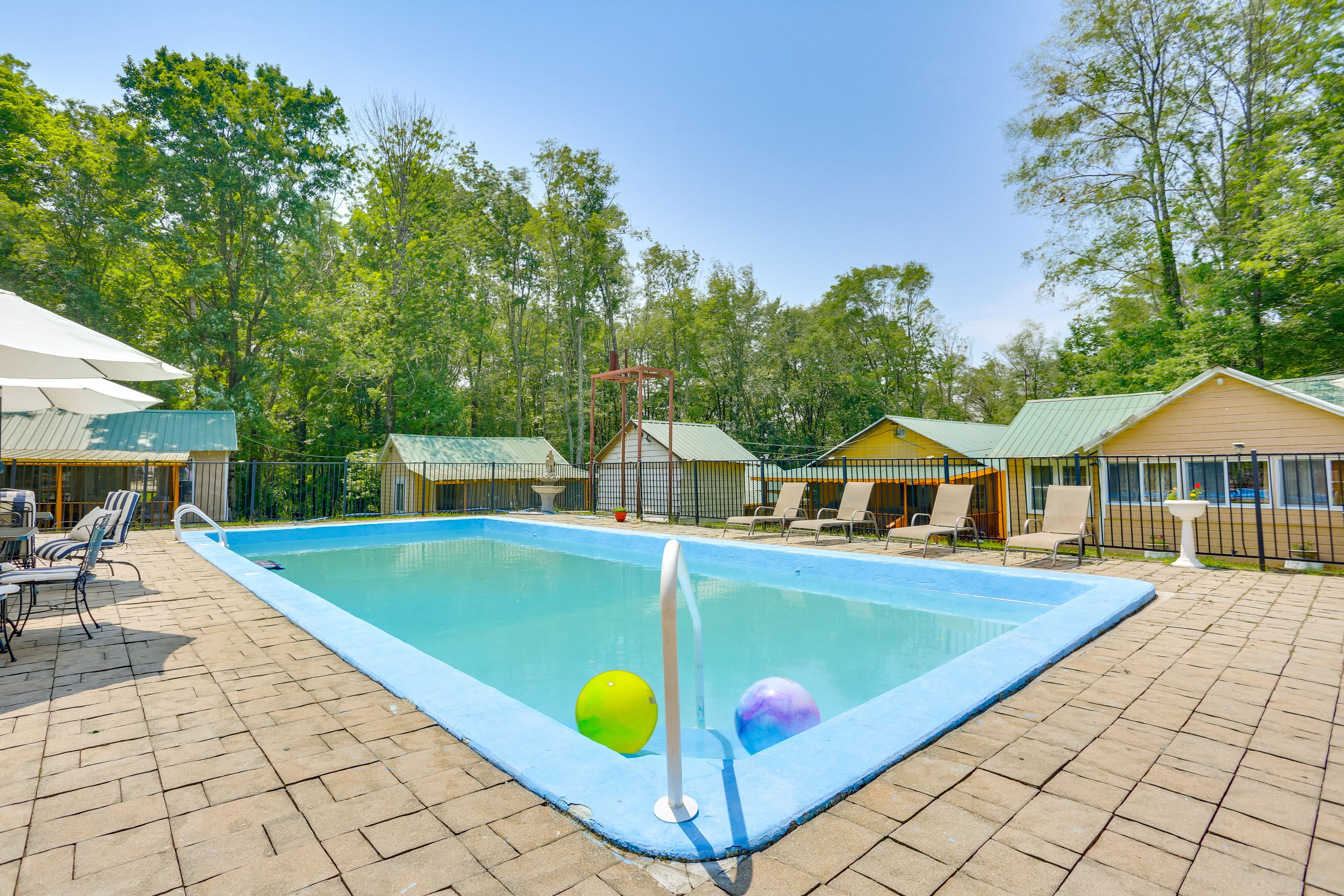 Shared Outdoor Amenities