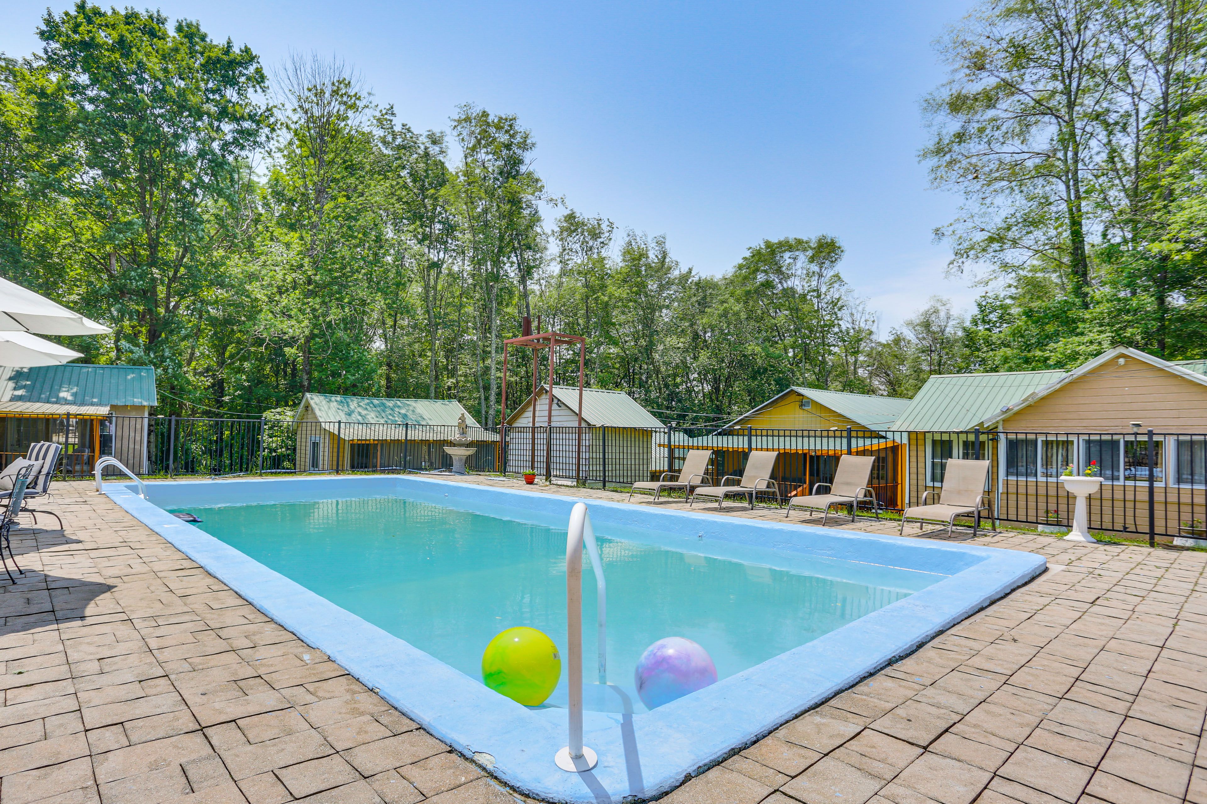 Shared Outdoor Amenities