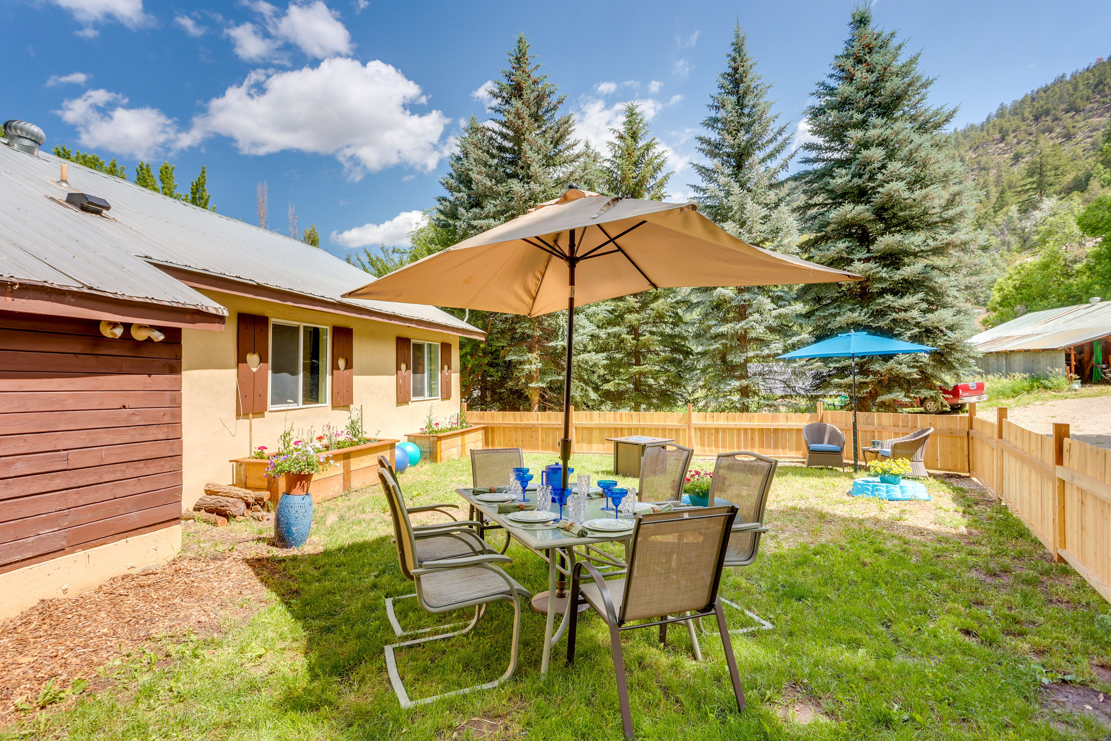 Fenced Yard | Outdoor Dining Set | Gas Fire Pit
