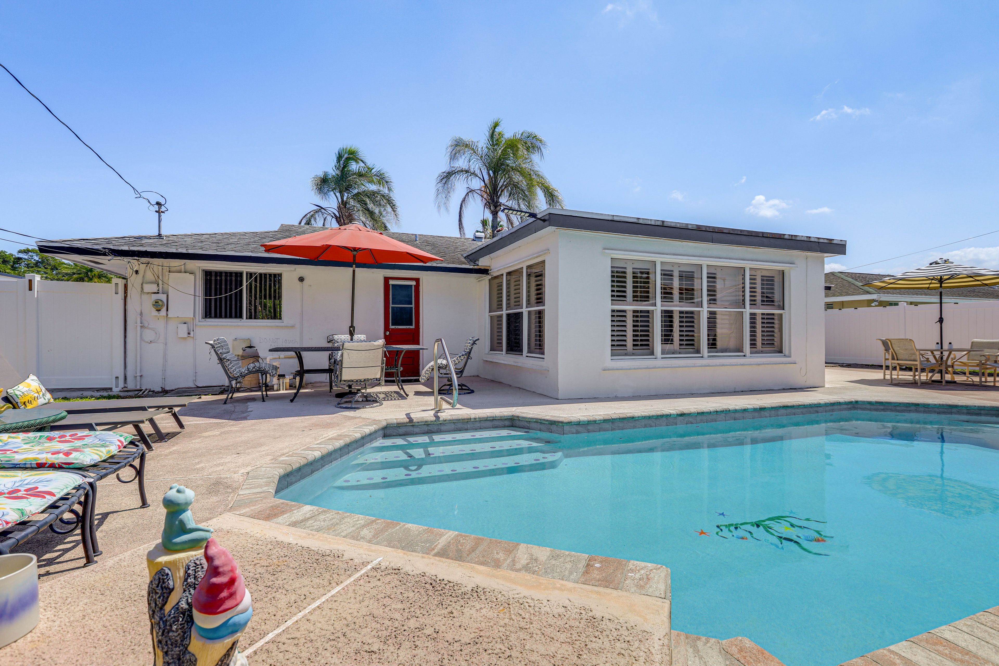 Palm Beach Gardens Vacation Rental | 3BR | 2BA | 1 Step Required | 1,366 Sq Ft