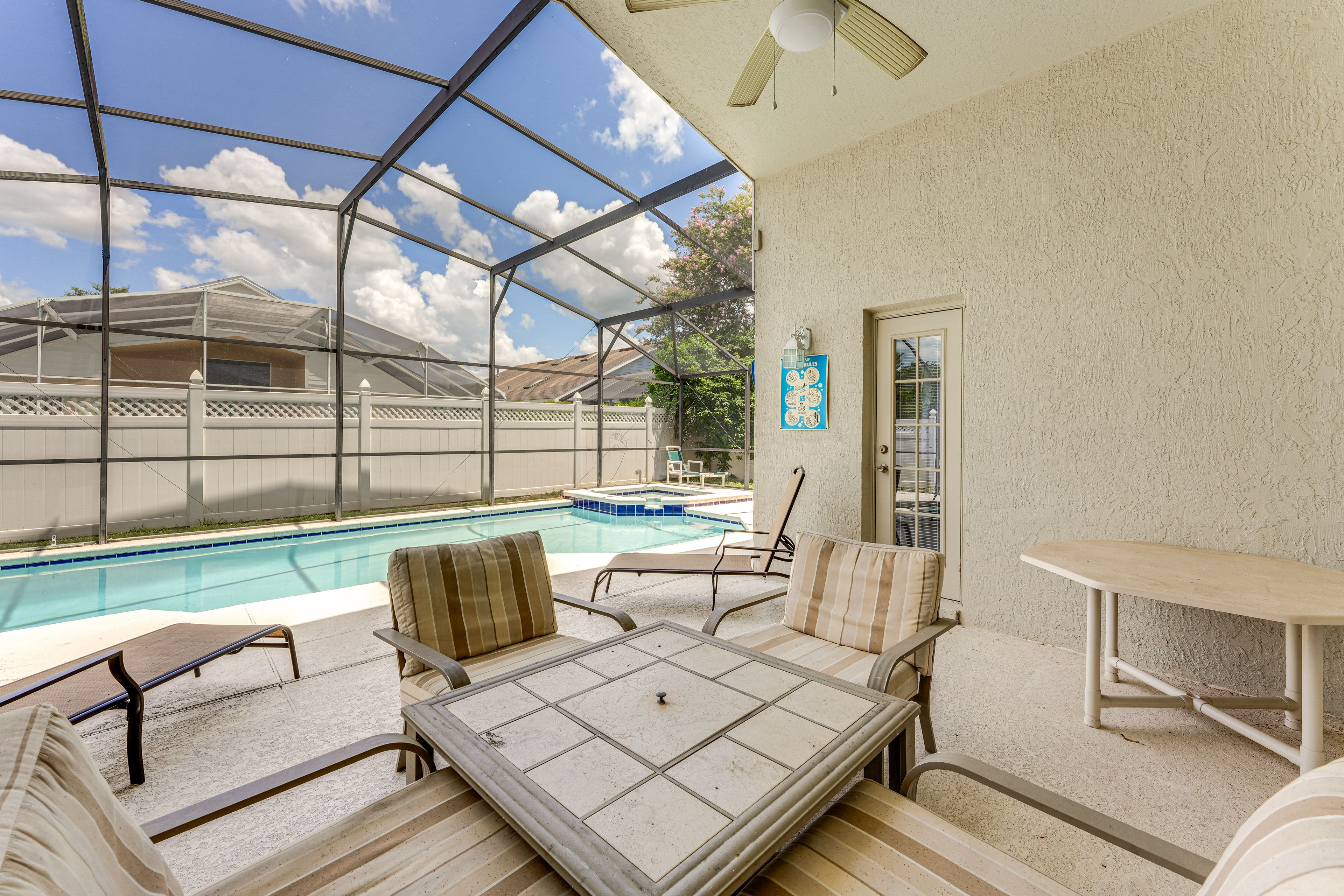 Patio | Outdoor Seating