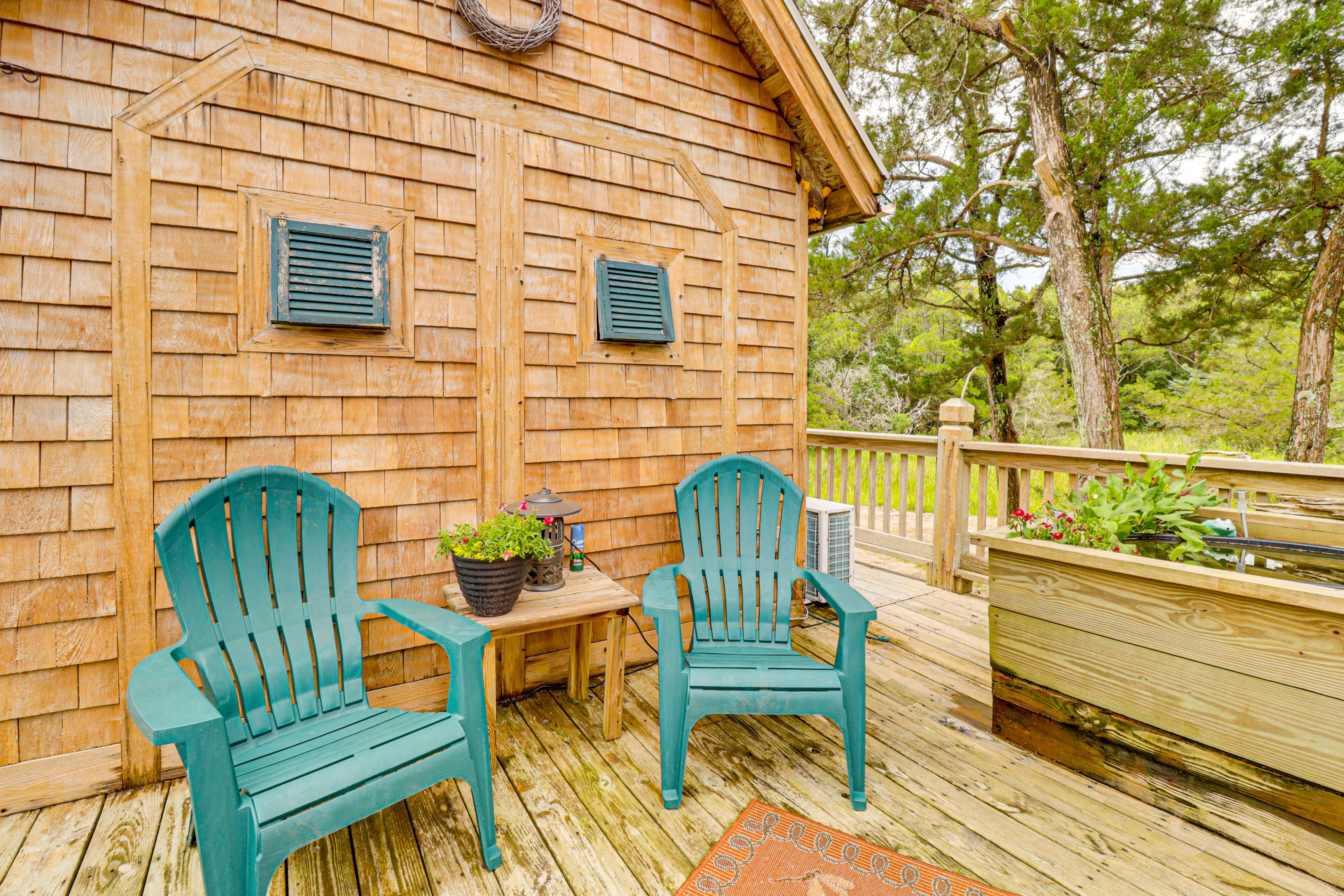 Private Deck