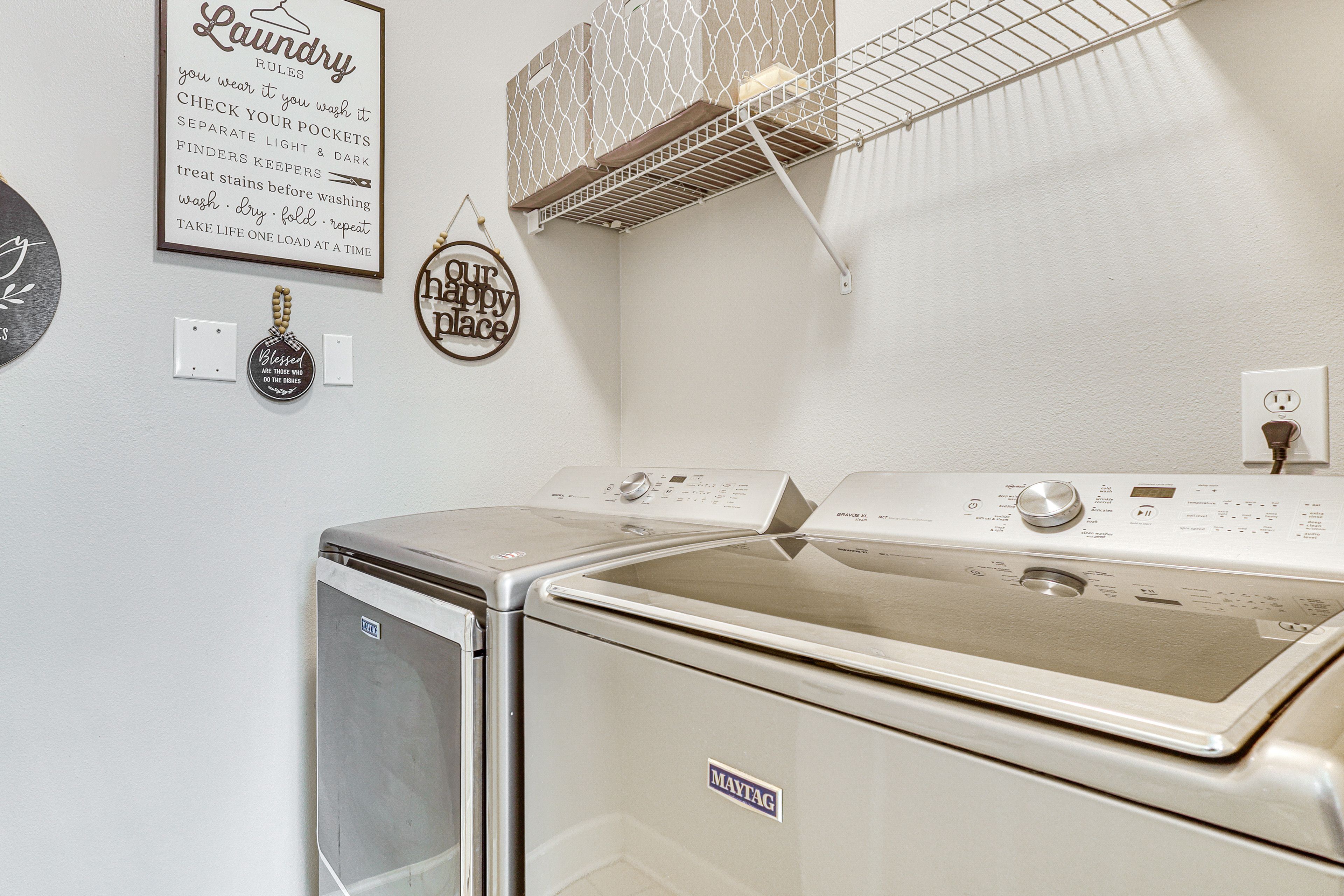 Laundry Room | Oversized Washer & Dryer