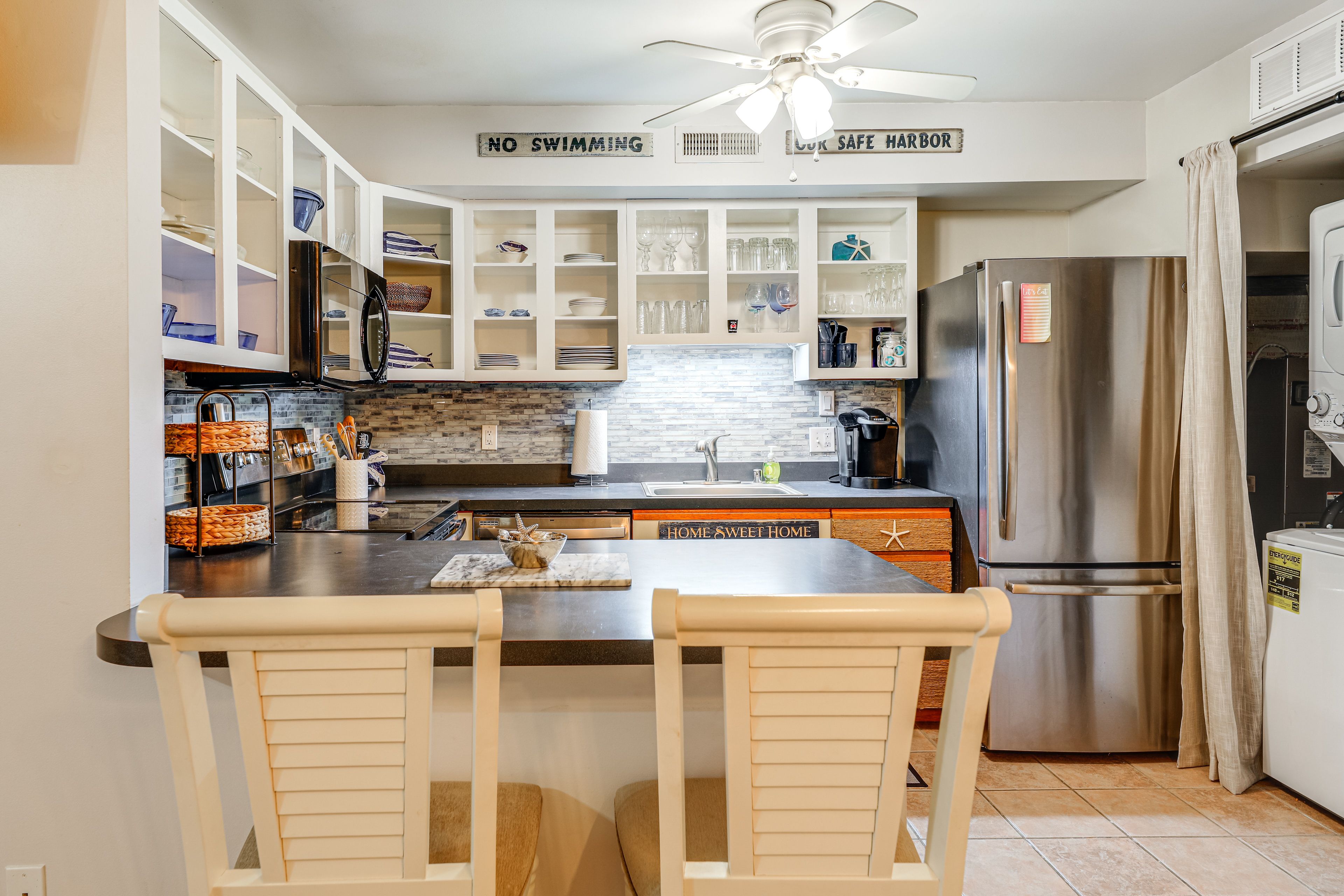 Kitchen | Bar Seating | Keurig/Drip Coffee Maker | Toaster | Cooking Basics