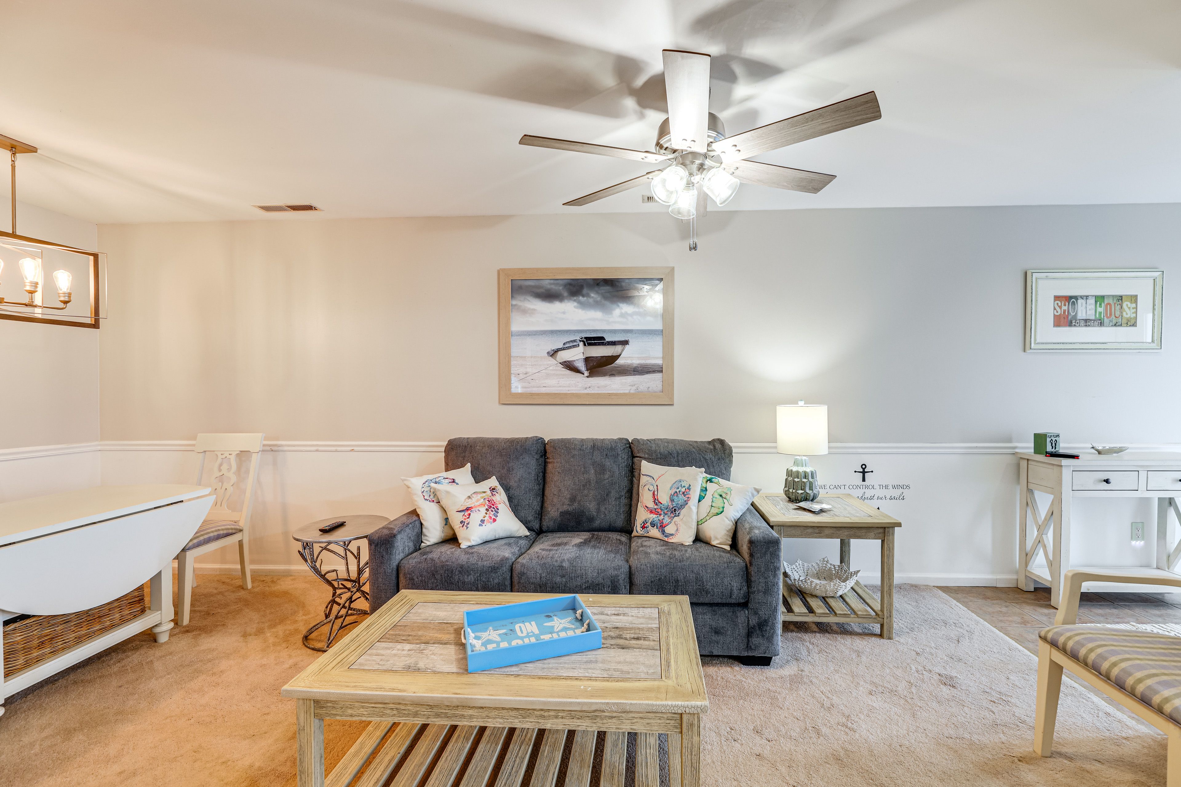 Living Room | Full Sleeper Sofa | Free WiFi