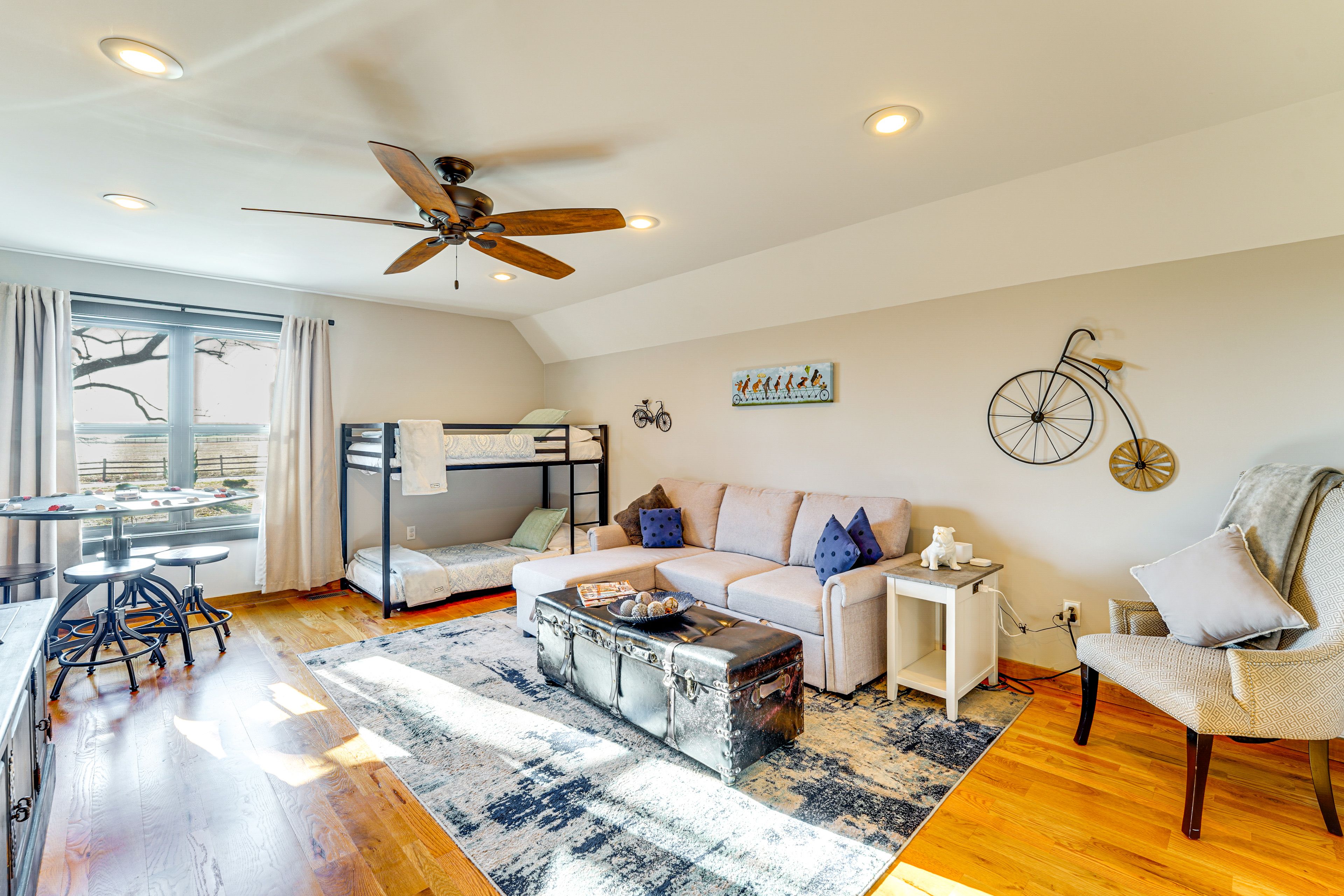 Bedroom 5 | Bunkhouse | 2nd Floor | Full Sleeper Sofa | Twin Bunk Bed