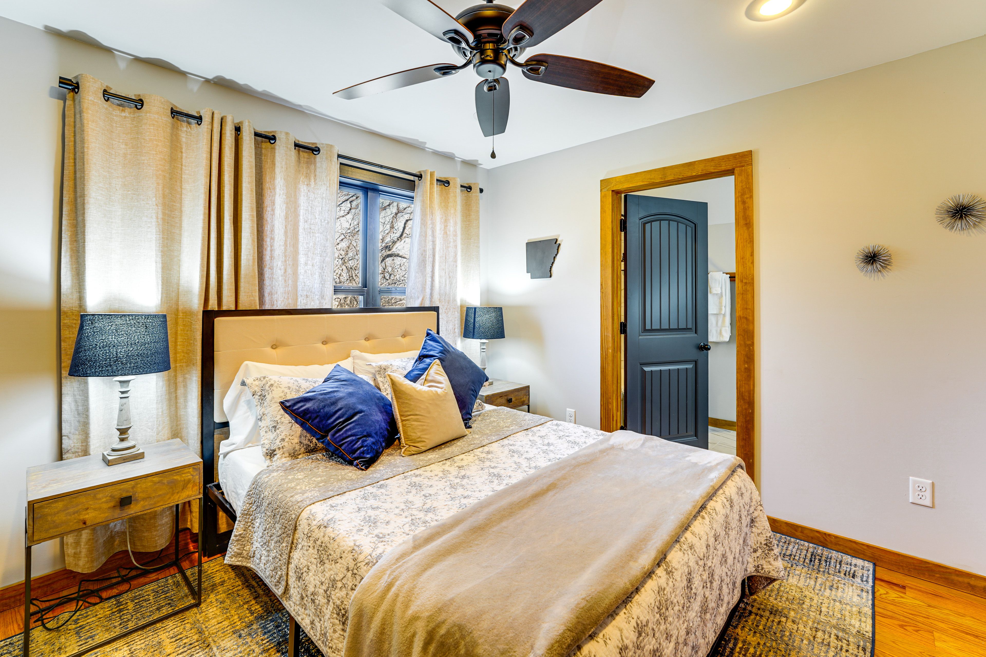 Bedroom 4 | Bunkhouse | 2nd Floor | Queen Bed