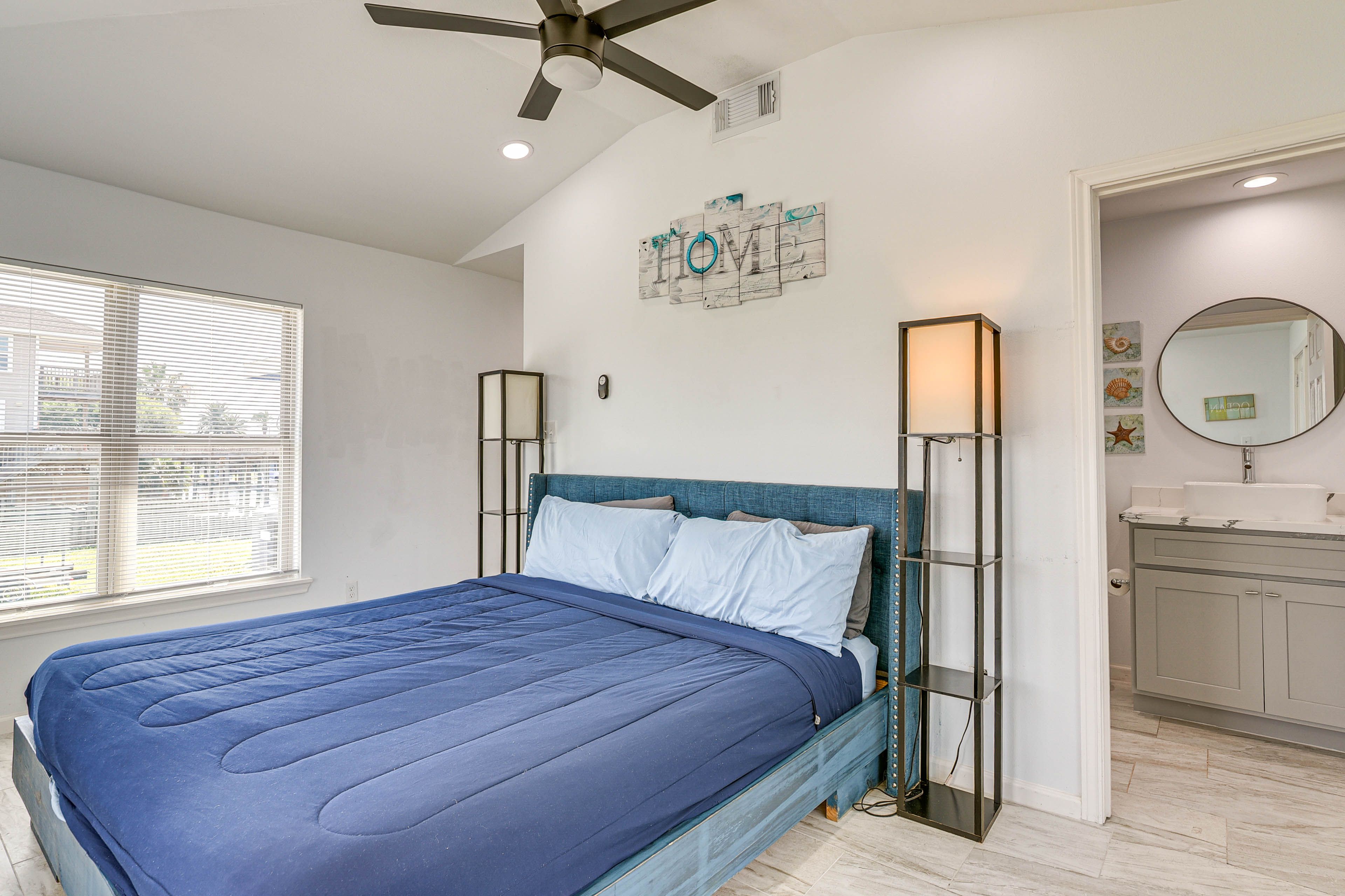 Bedroom 1 | King Bed | 2nd Floor