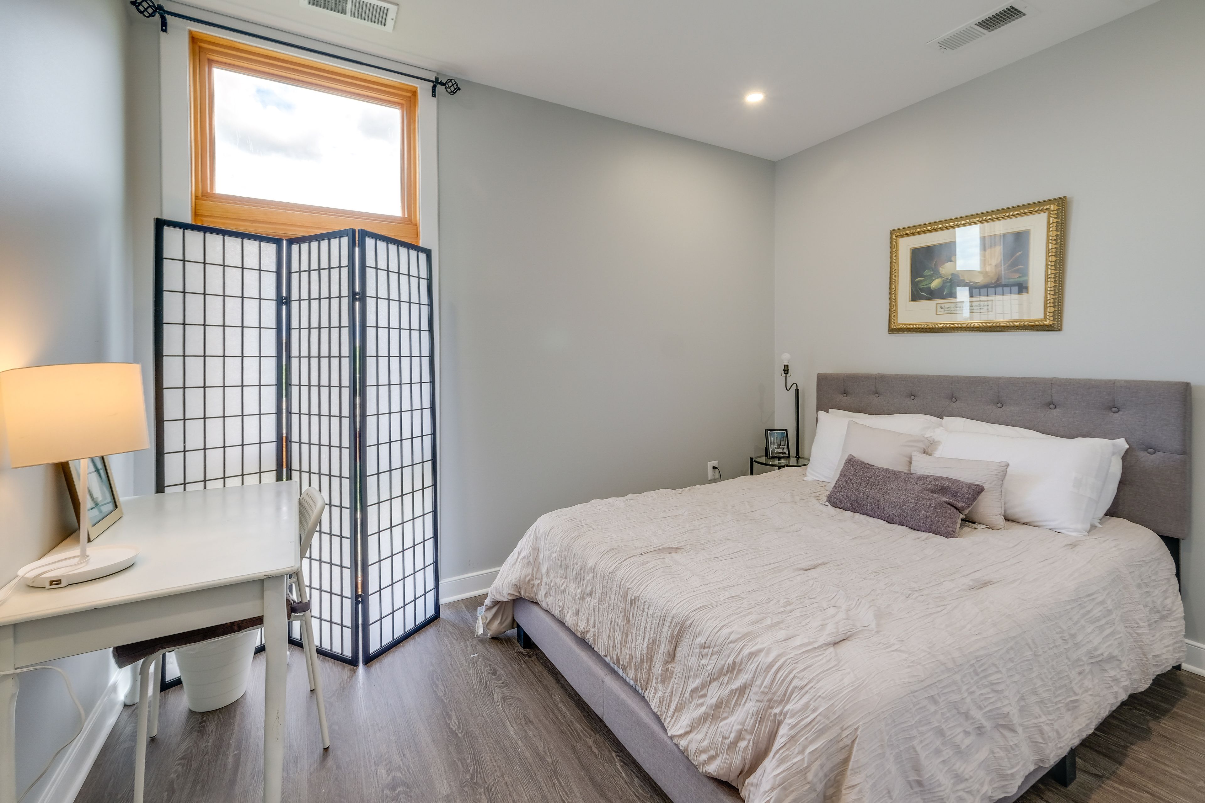 Bedroom 1 | Queen Bed | Linens Provided