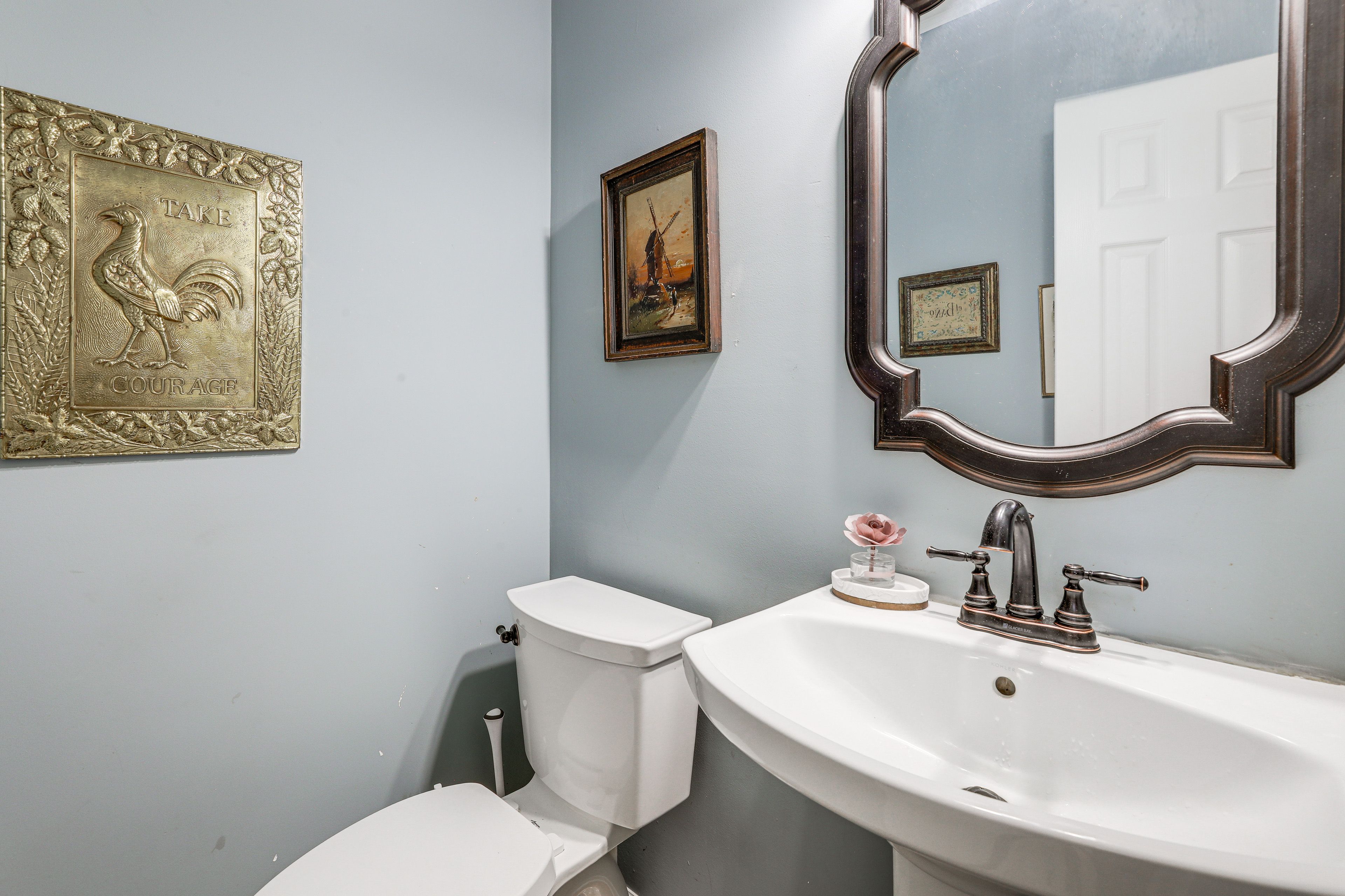 Half Bathroom | Main Level