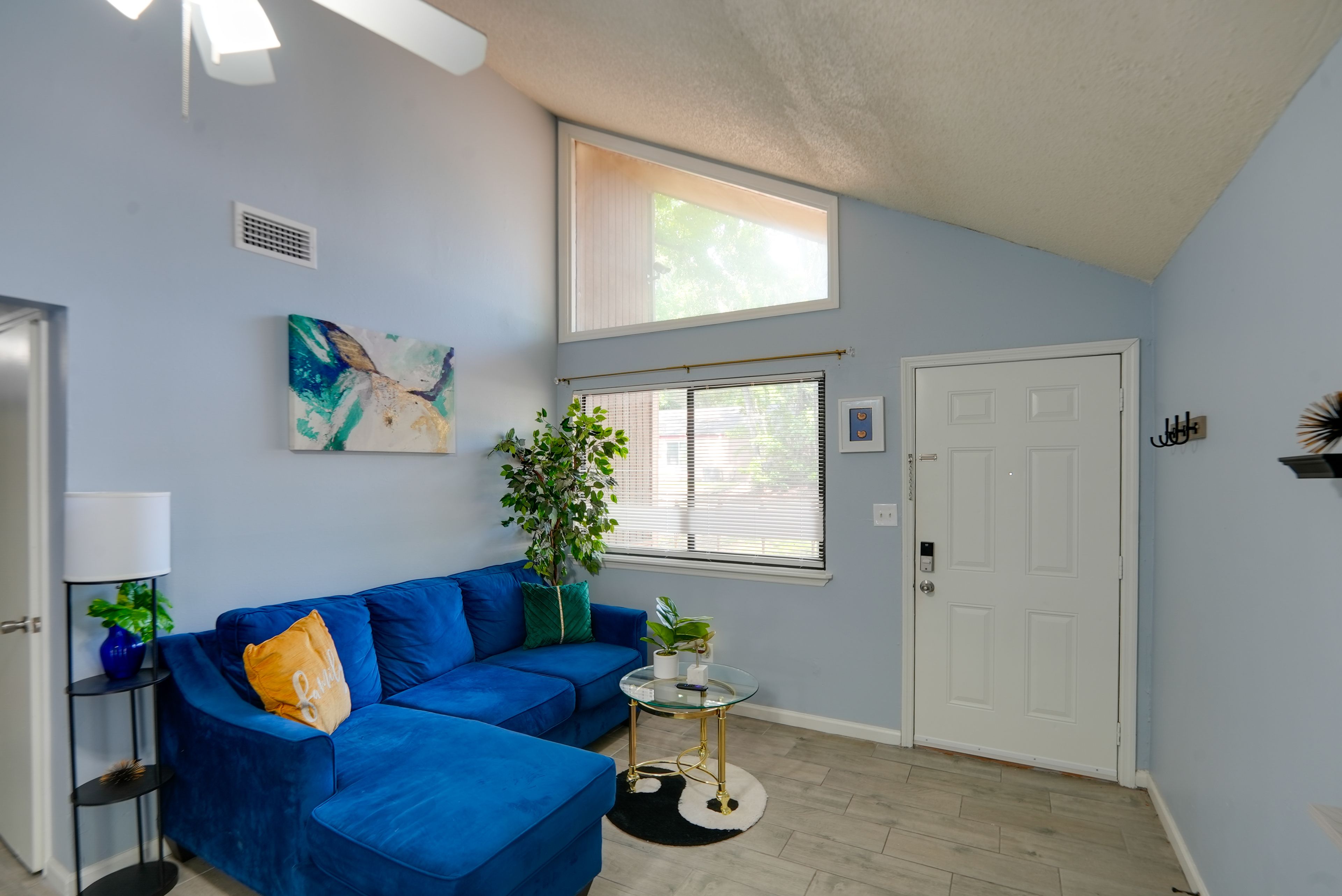 Living Room | Central A/C