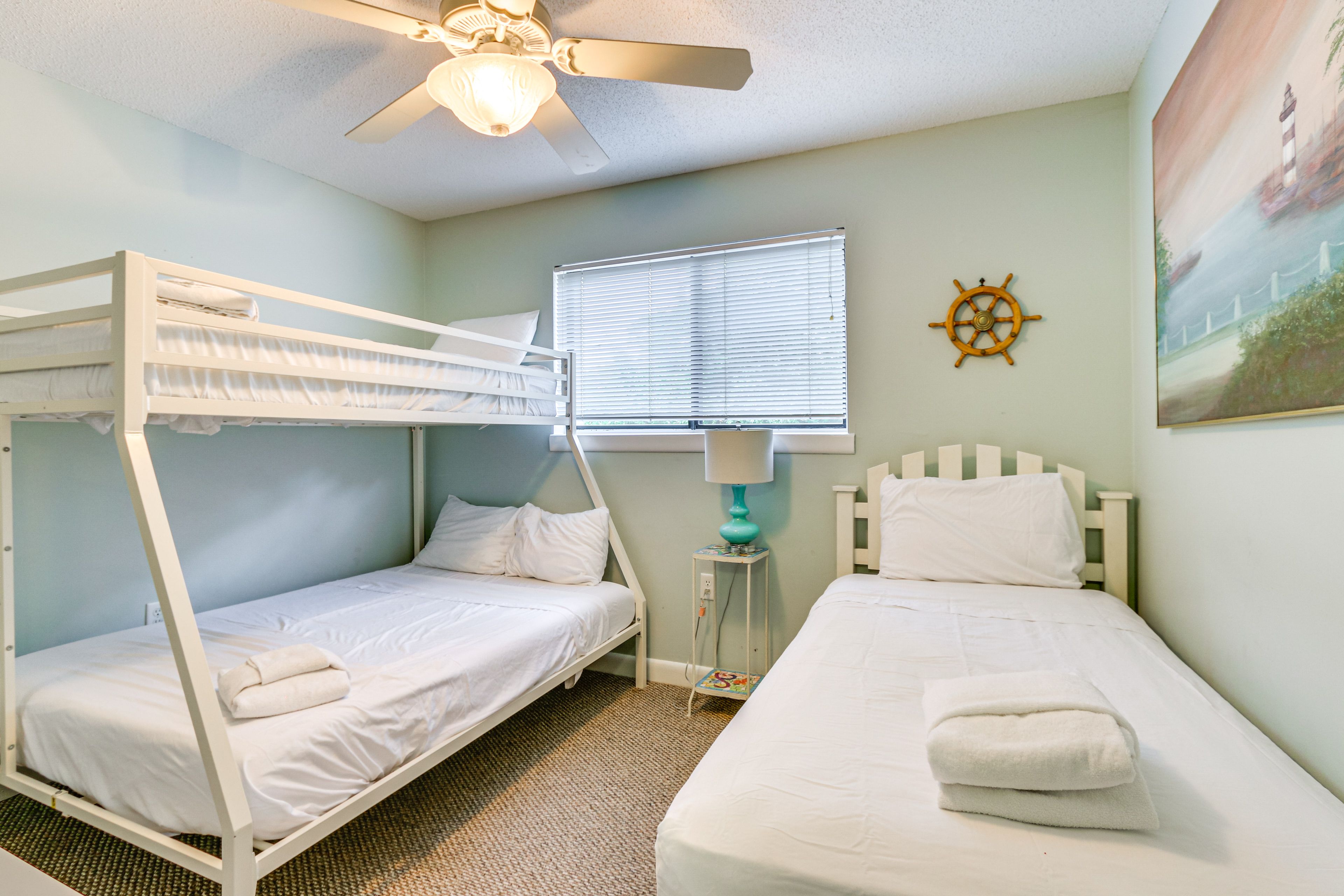Bedroom 2 | Twin/Full Bunk Bed | Twin Bed | Smart TV