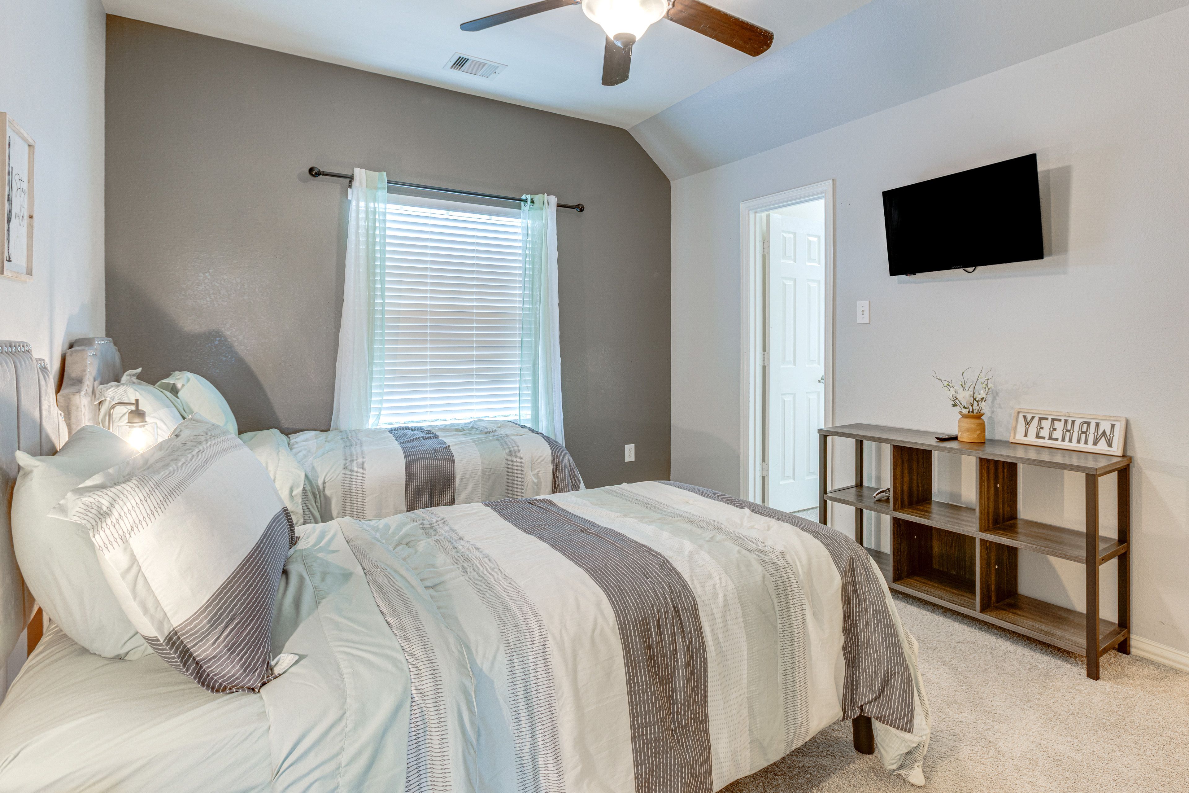 Bedroom 4 | 2nd Floor | 2 Twin Beds